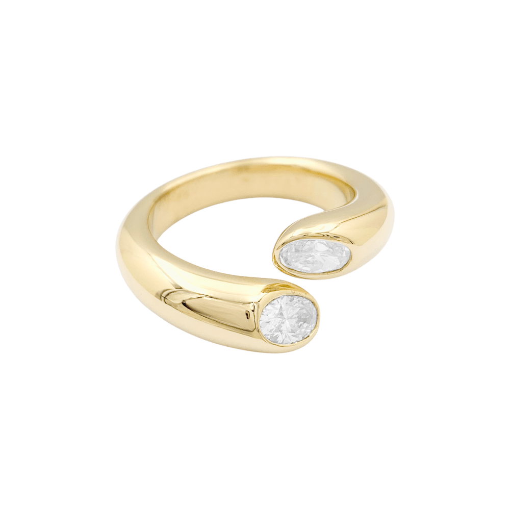 Bague Cartier, "Ellipse Deux Têtes Croisées", or jaune, diamants.
