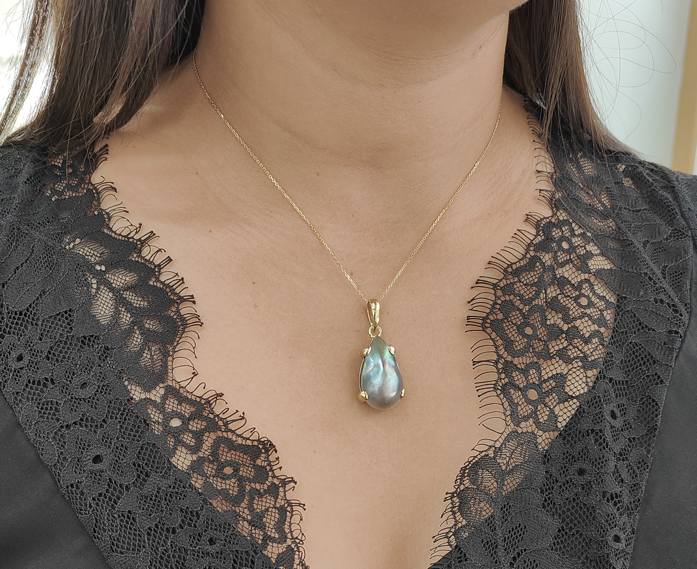 Pendentif Mabé de Tahiti en or jaune