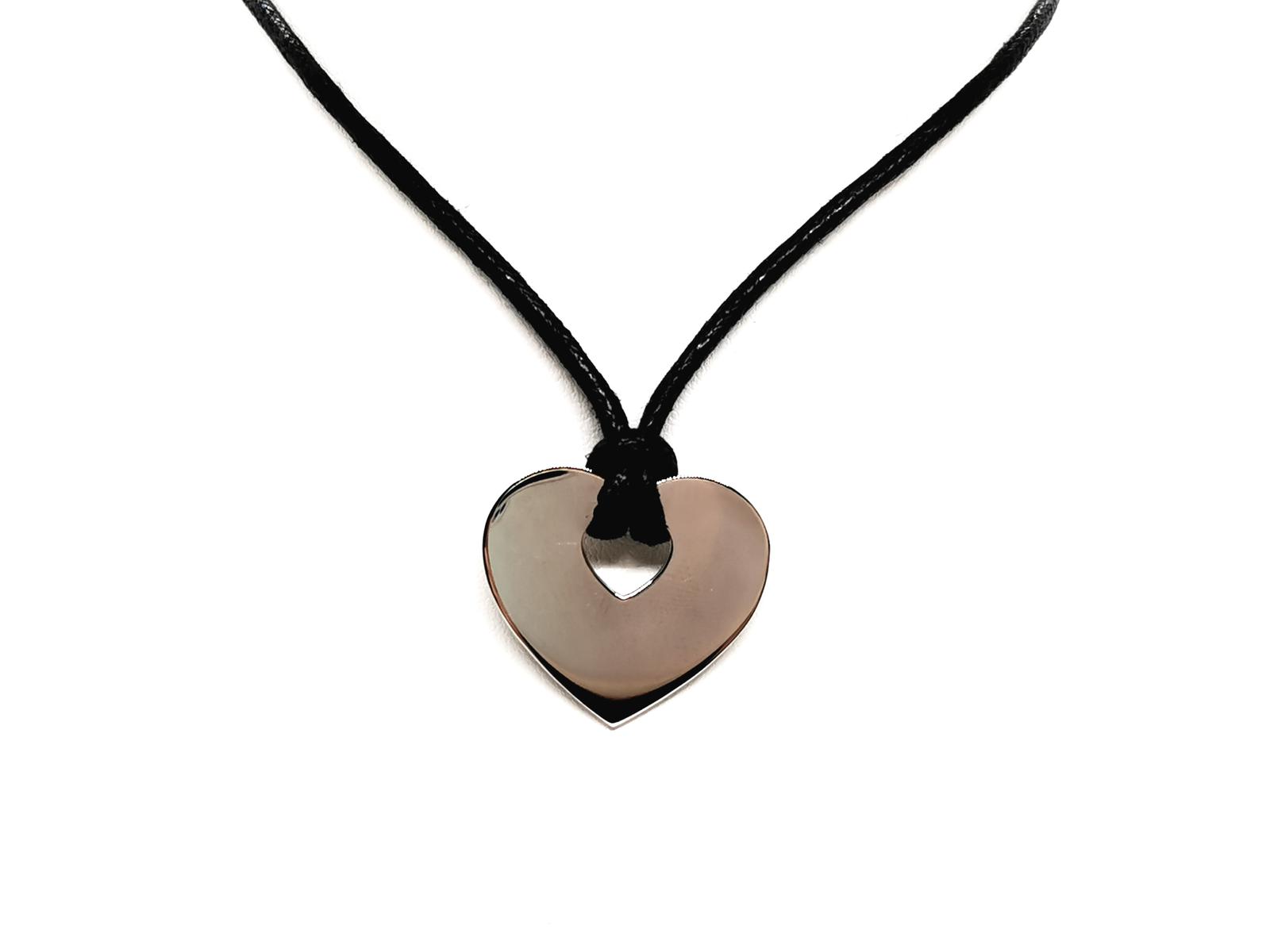 Poiray Heart Pendant White Gold