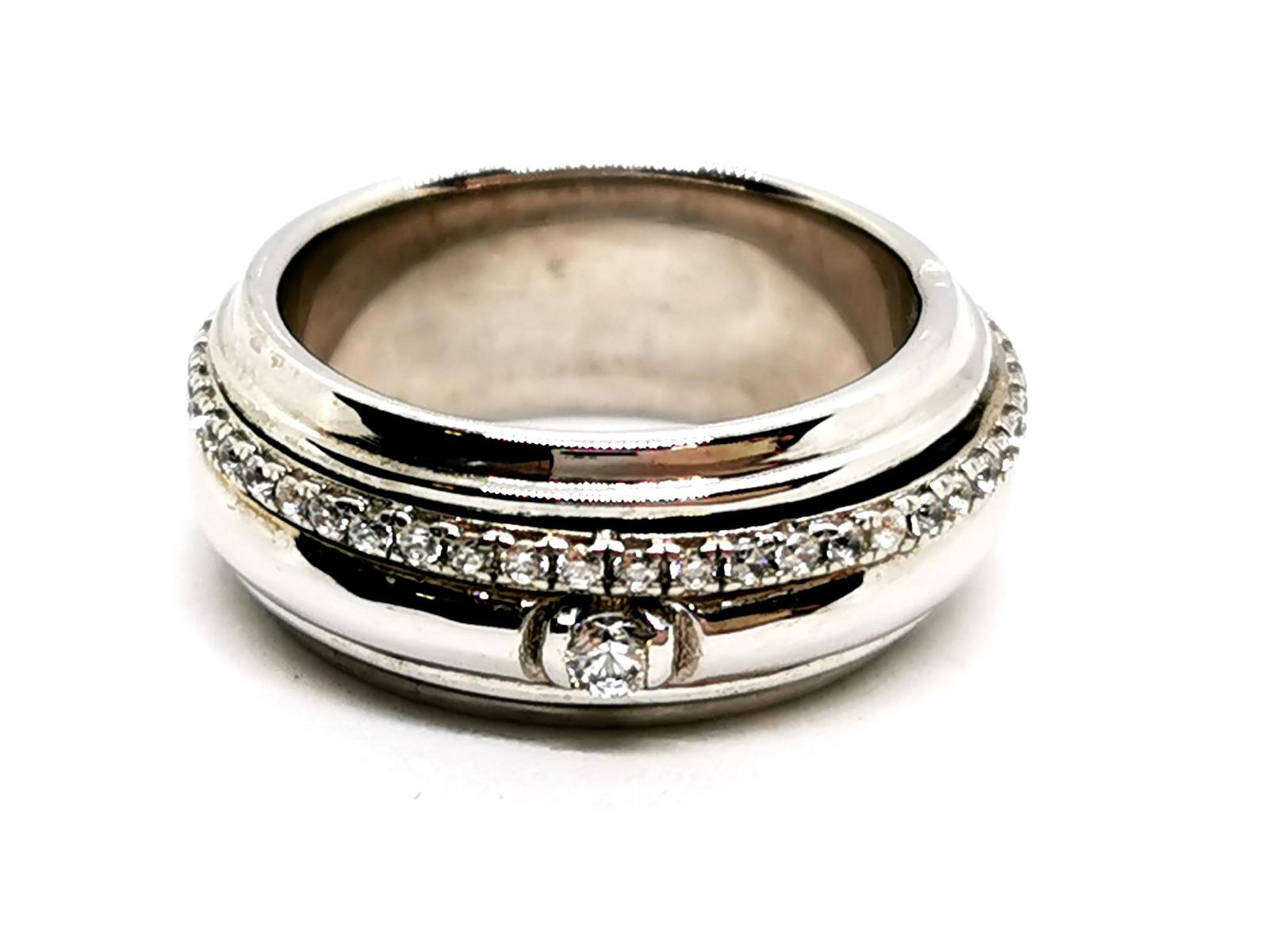 Piaget Possession Ring White Gold Diamond