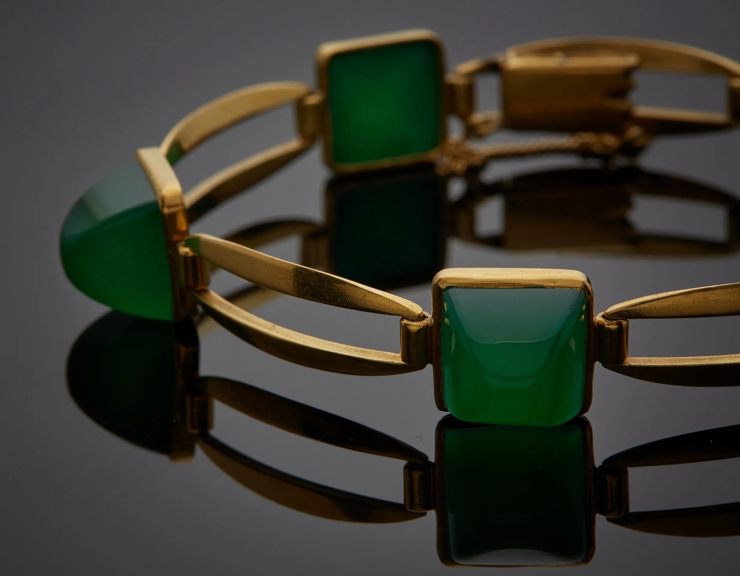 GHISO Bracelet en or et chrysoprases. - Maison Eloe