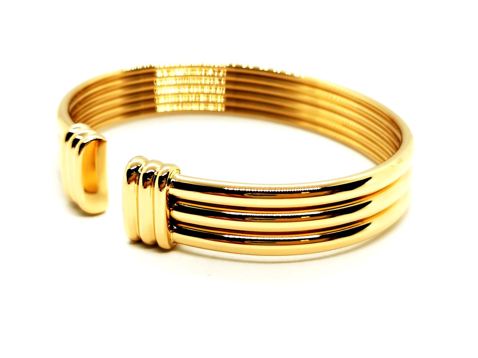 OJ Perrin Yellow Gold Bangle Bracelet