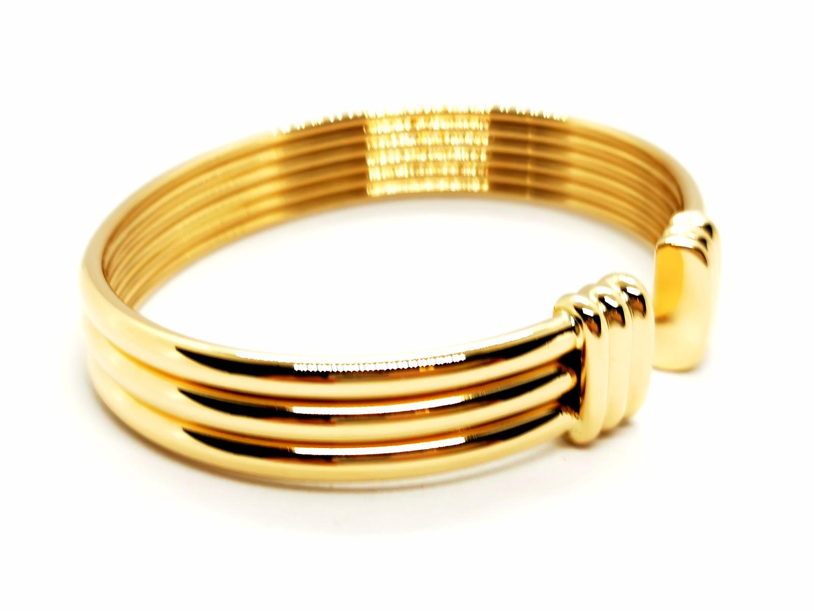 OJ Perrin Yellow Gold Bangle Bracelet