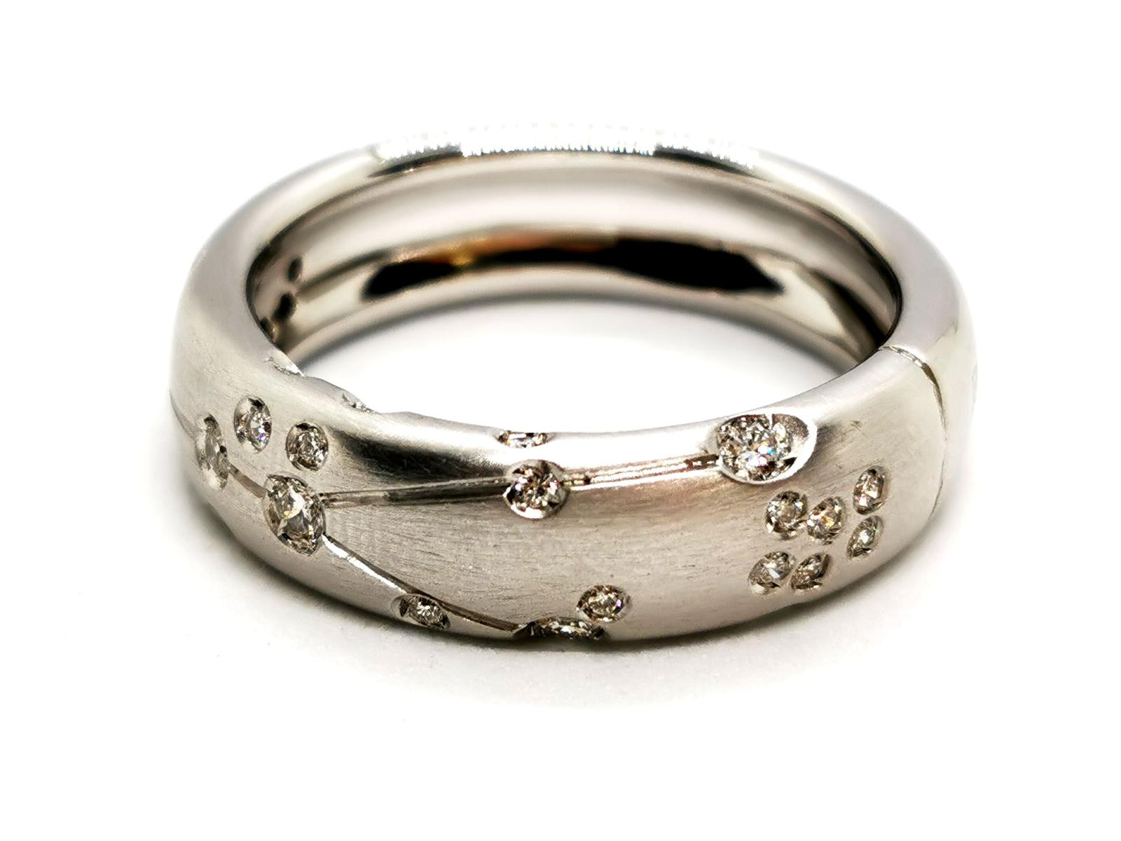 Repossi Bague Astrale Or blanc Diamant