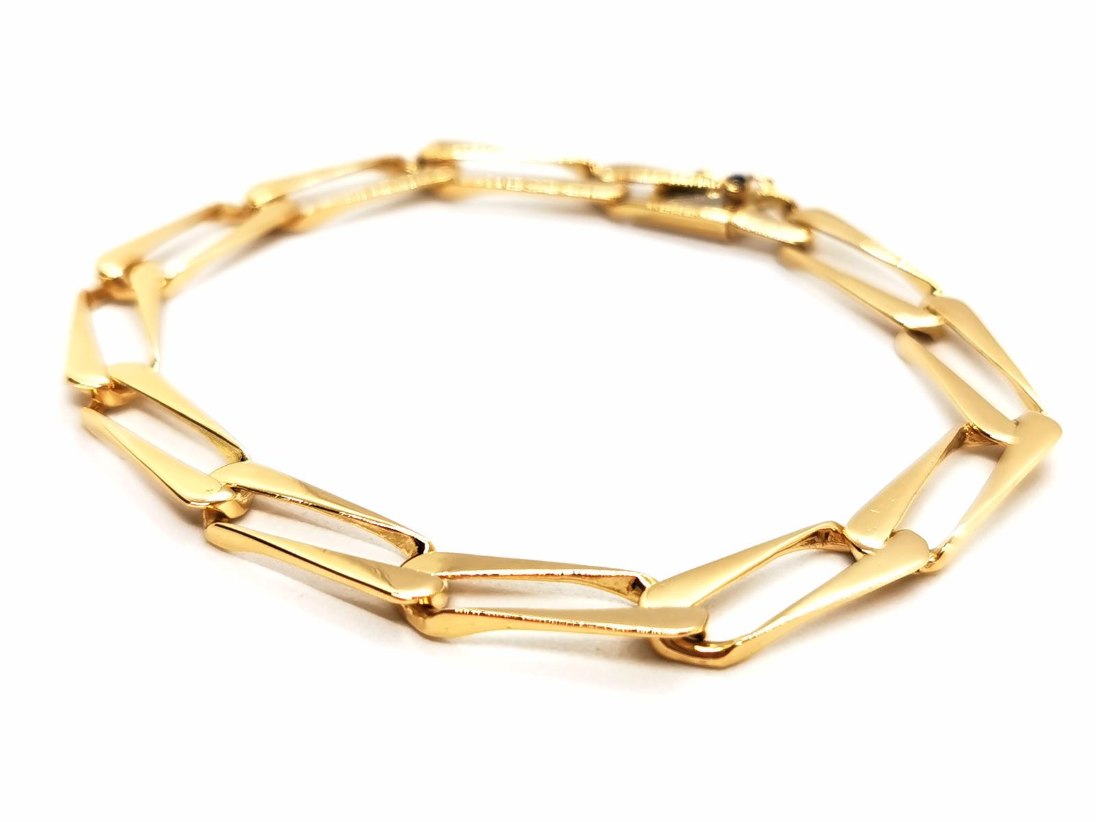 Caplain Saint André Curb Link Bracelet Yellow Gold Sapphire