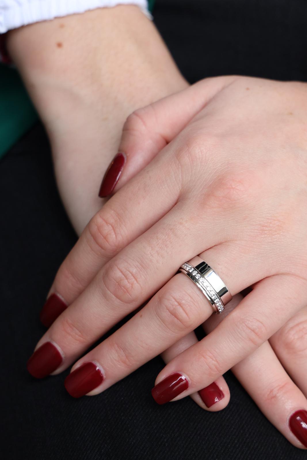 Piaget Bague Possession Or blanc Diamant