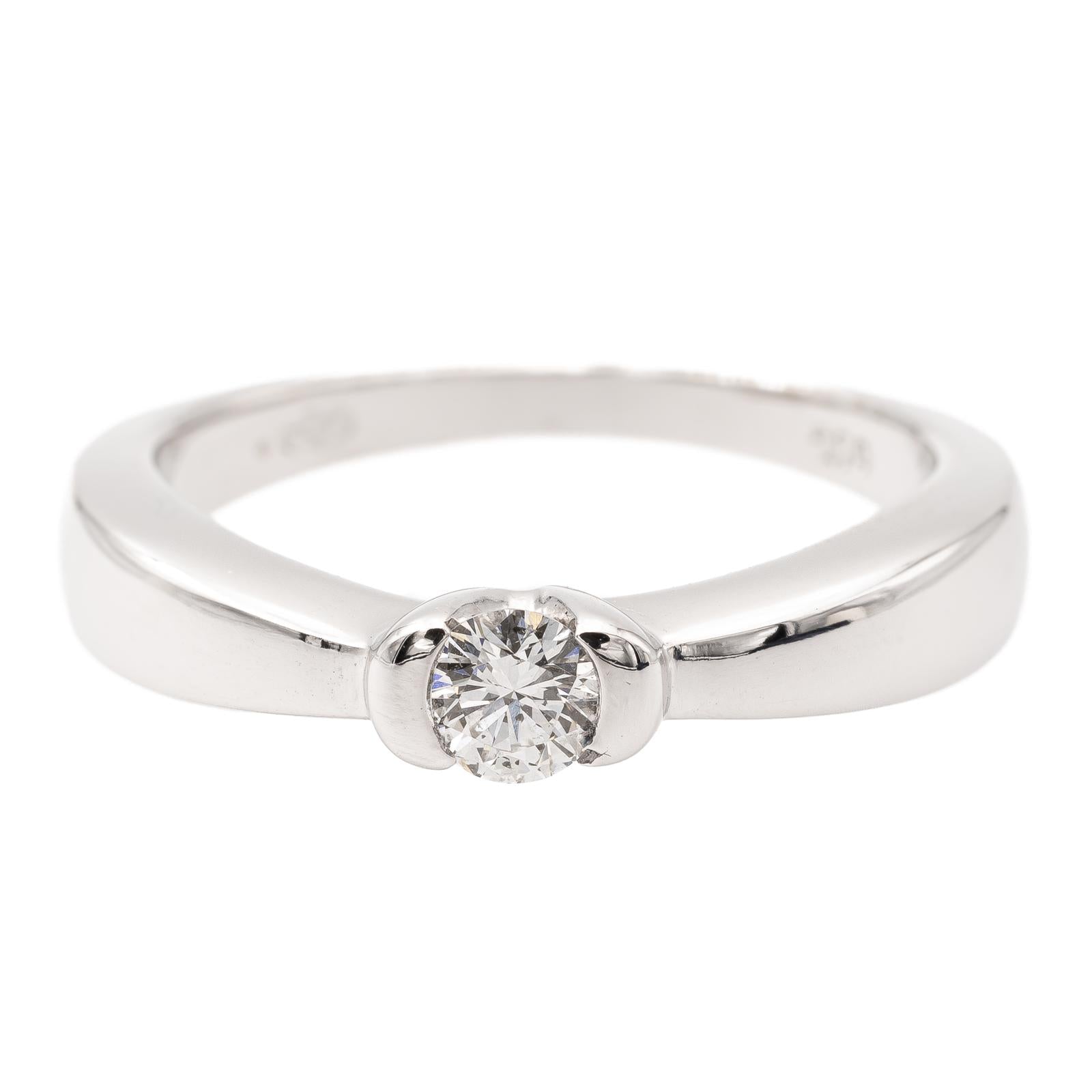 Balmain Solitaire Ring White Gold Diamond