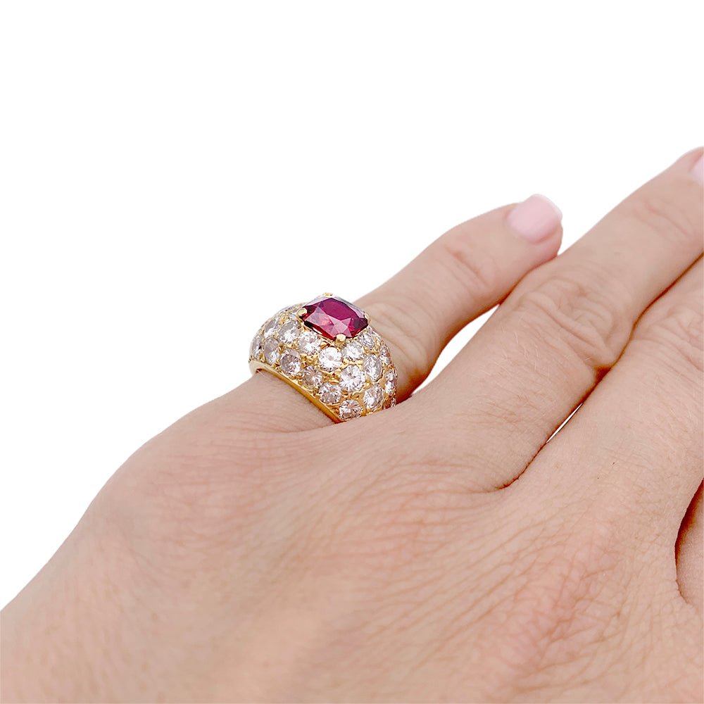 Bague jonc de luxe en or jaune rubis et diamants M.Gérard - Maison Eloe