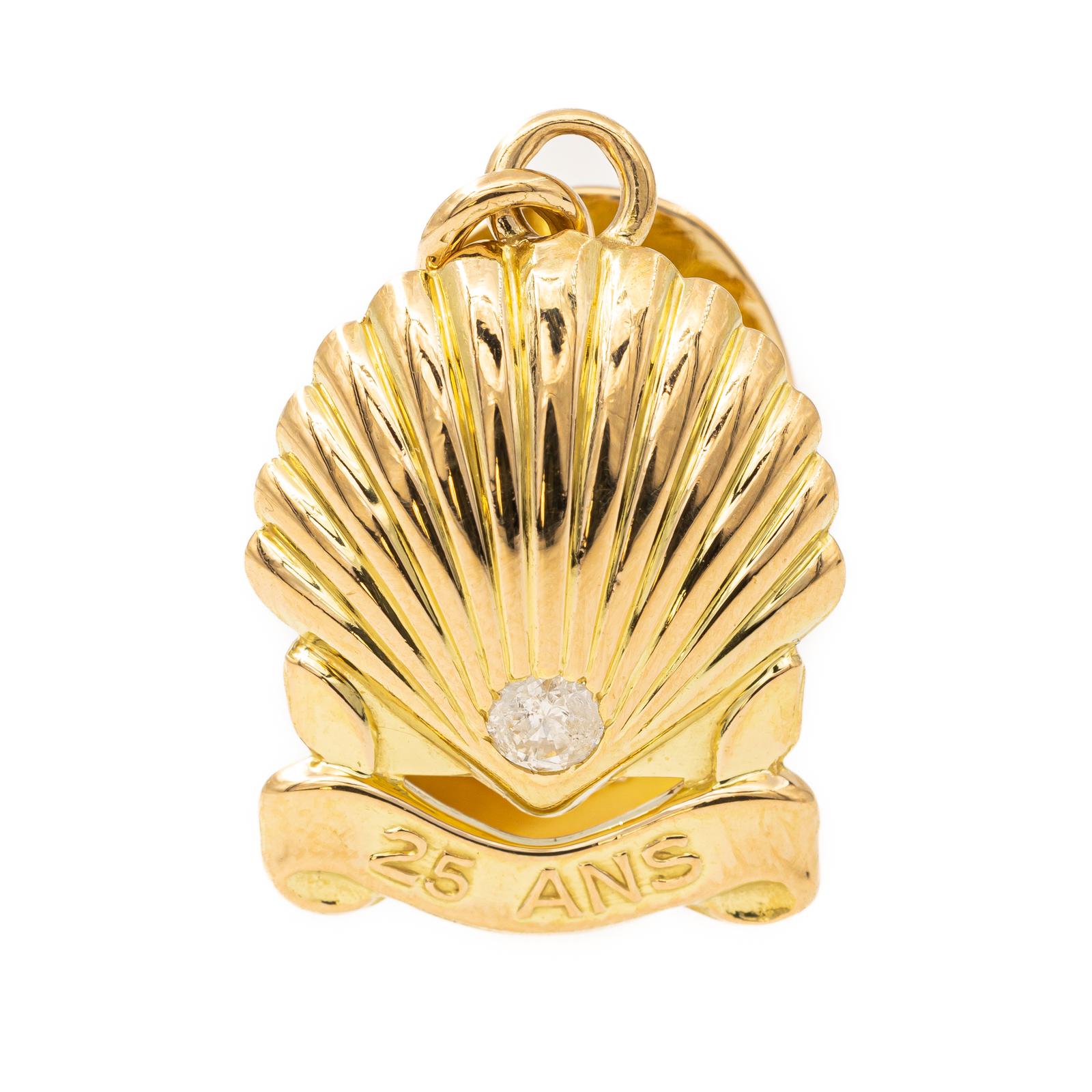 Cartier Pendentif  Or jaune Diamant
