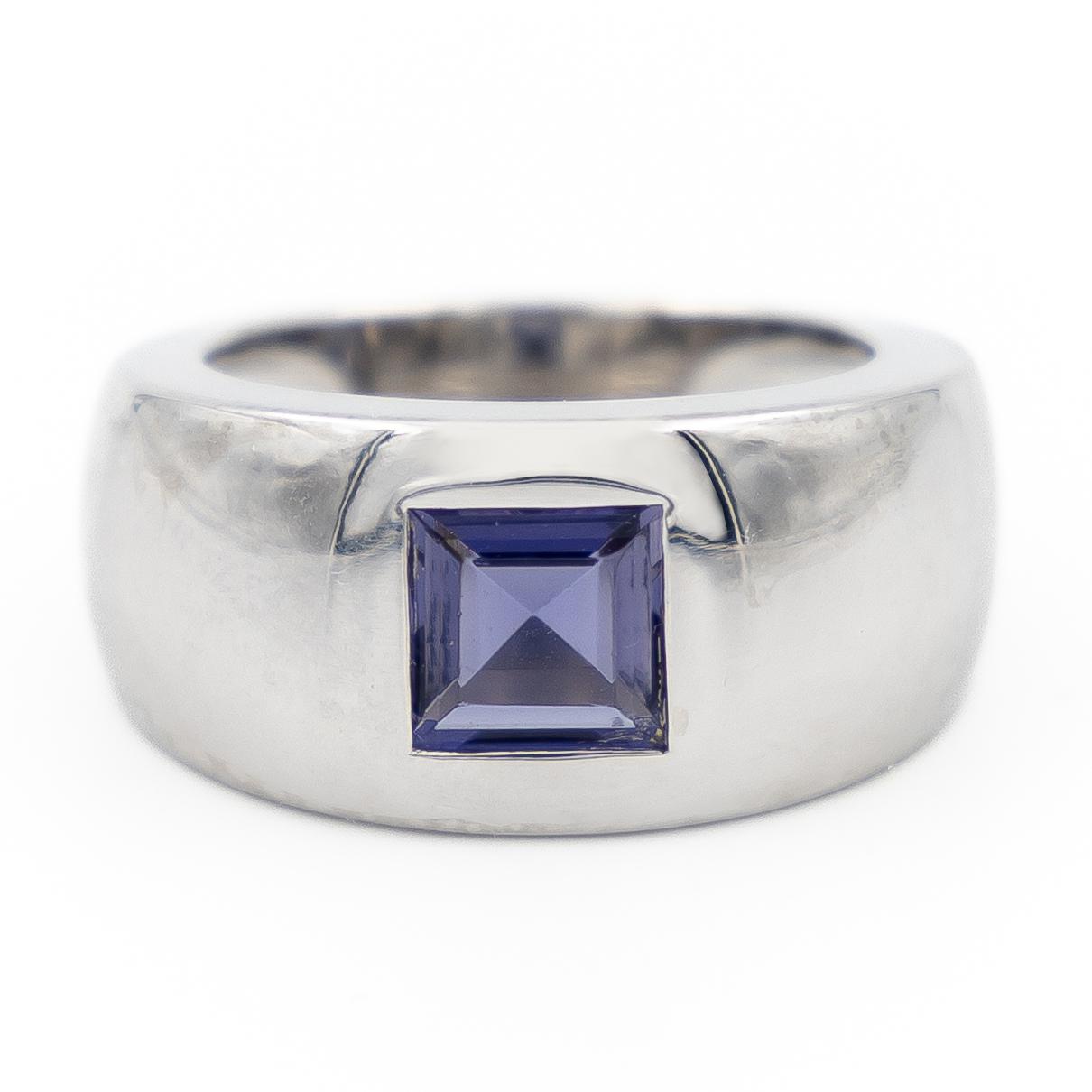 Chaumet White Gold Amethyst Ring