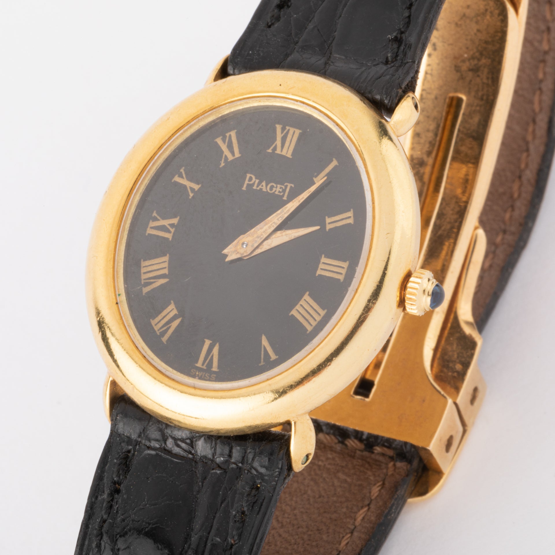 Piaget vintage cadran ovale or jaune
