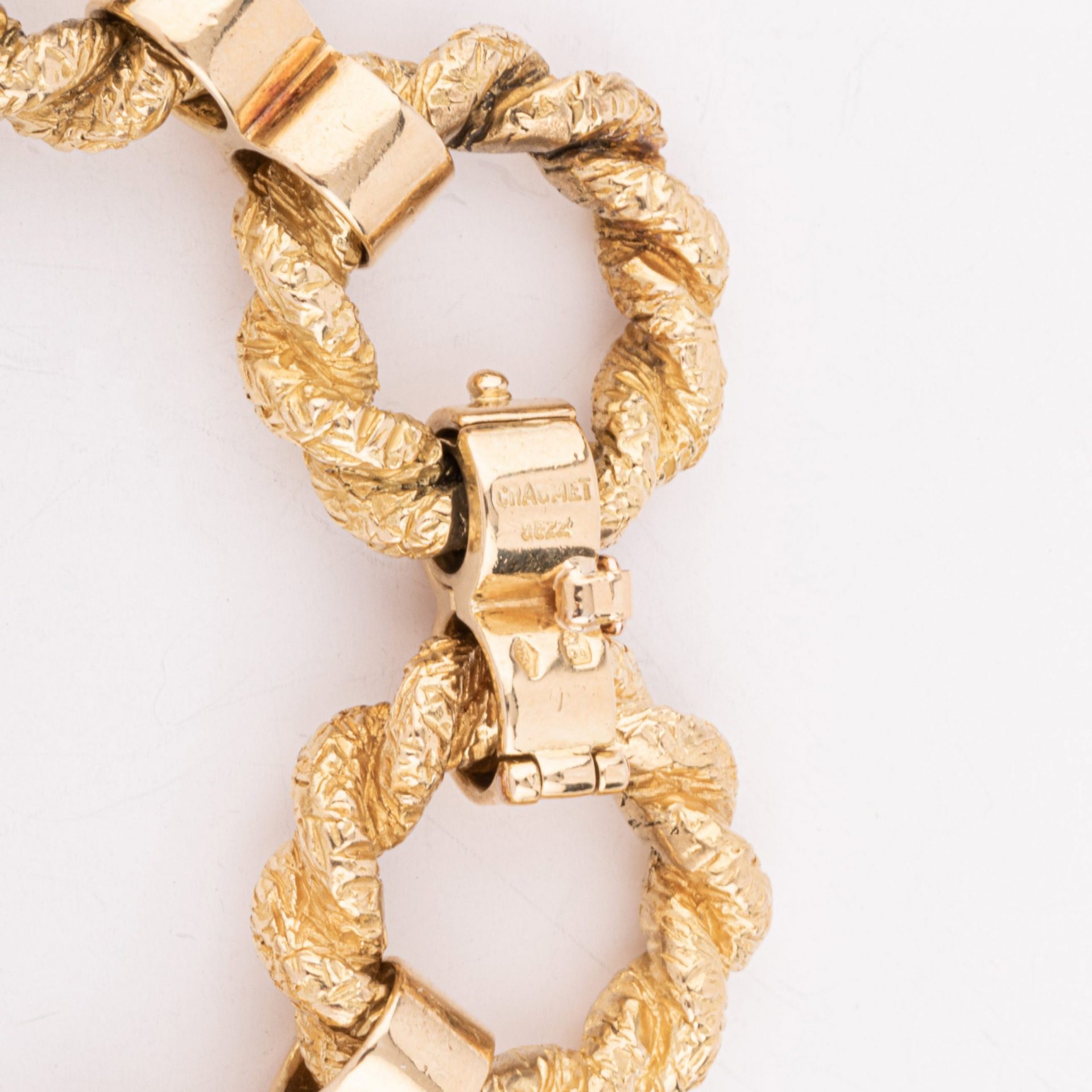 Chaumet, yellow gold bracelet with twisted rings