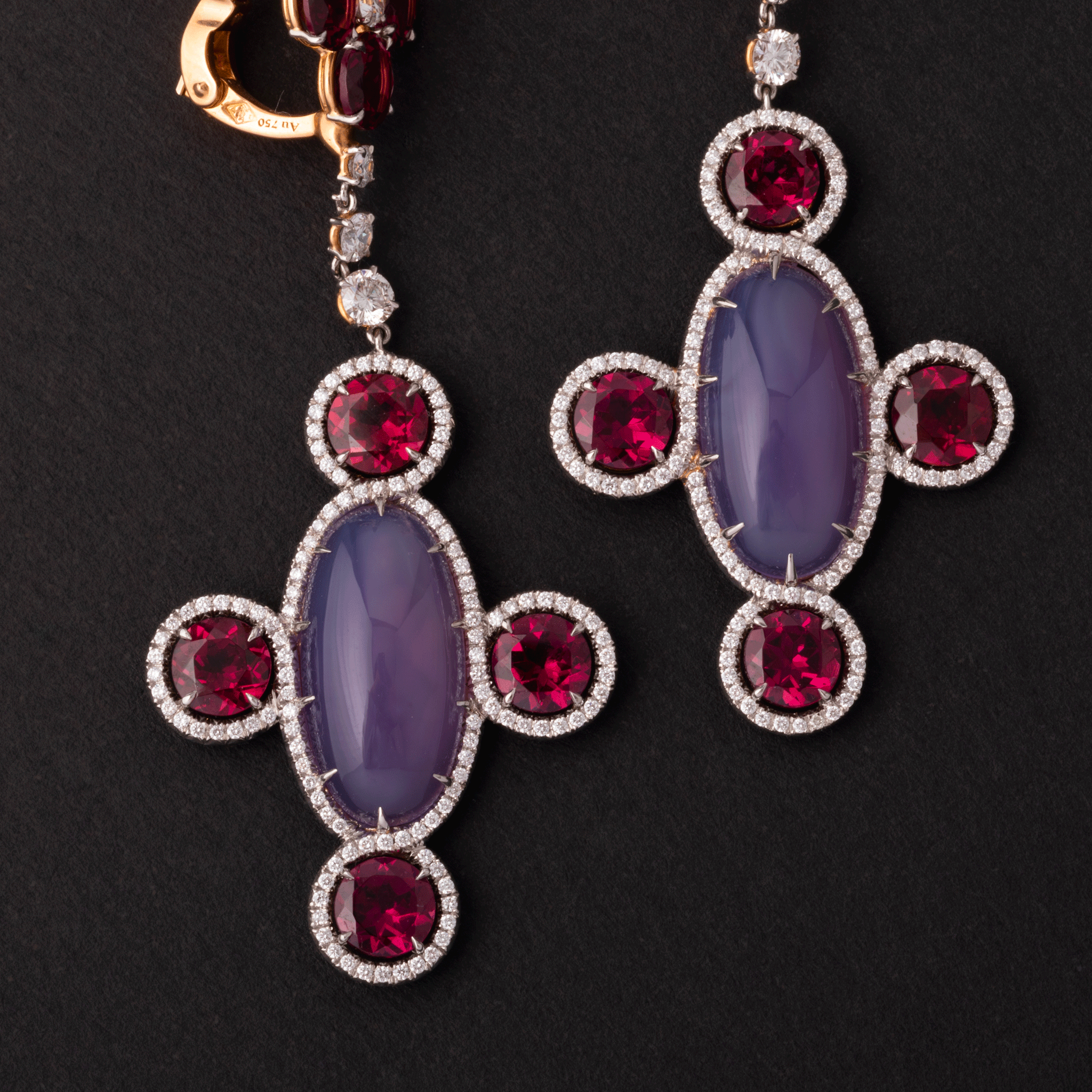 Boucles d'oreilles moderne