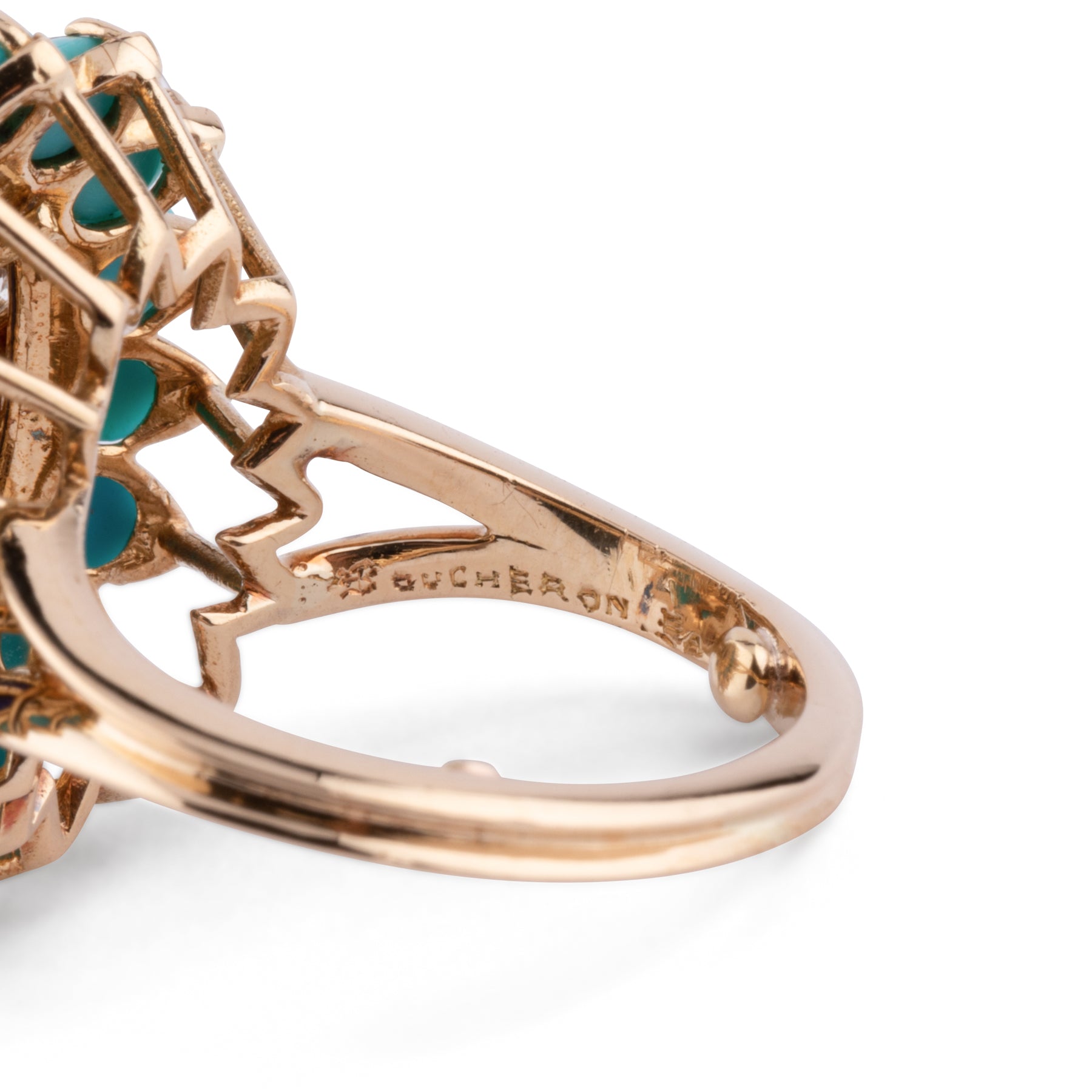 Yellow gold cocktail ring from Boucheron