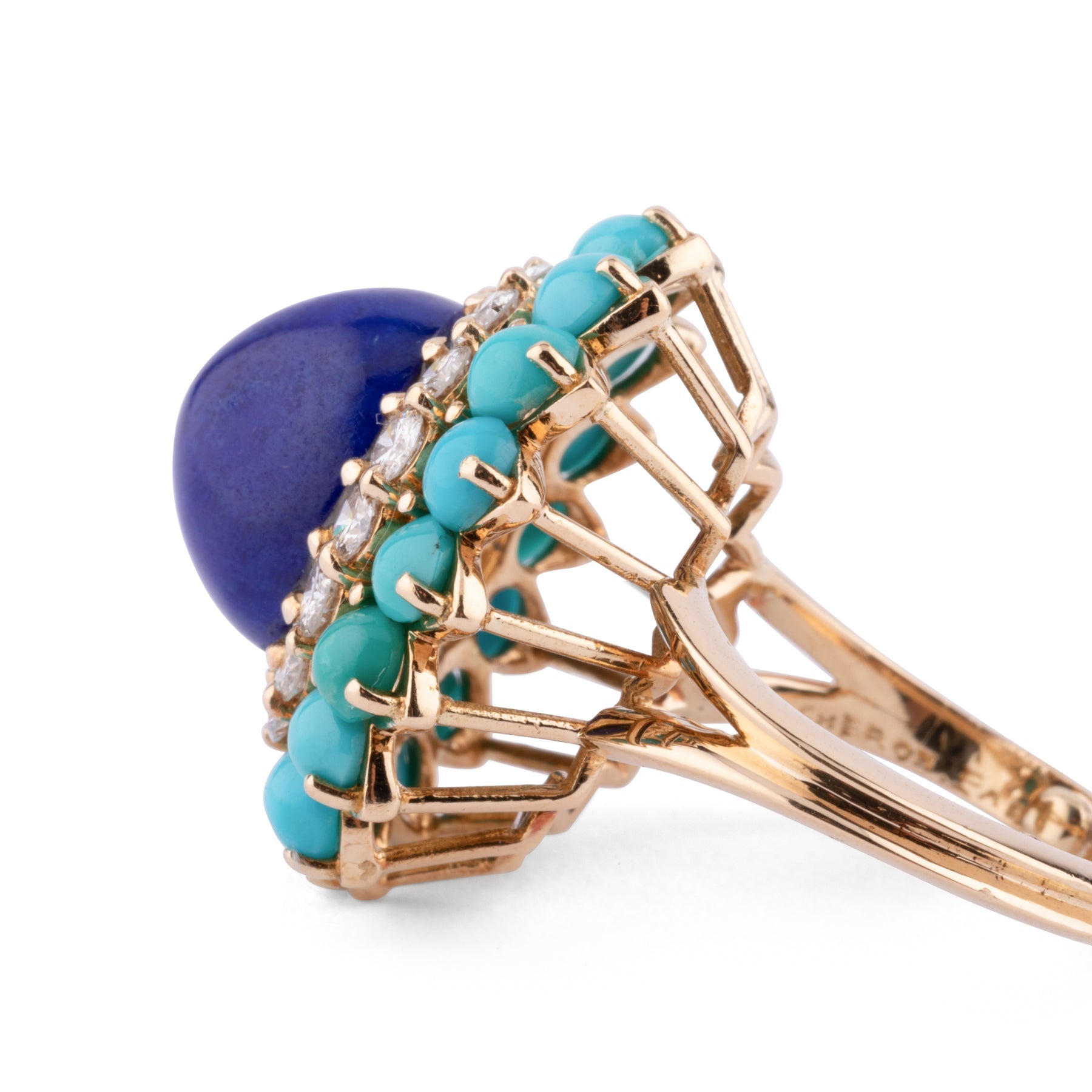 Yellow gold cocktail ring from Boucheron