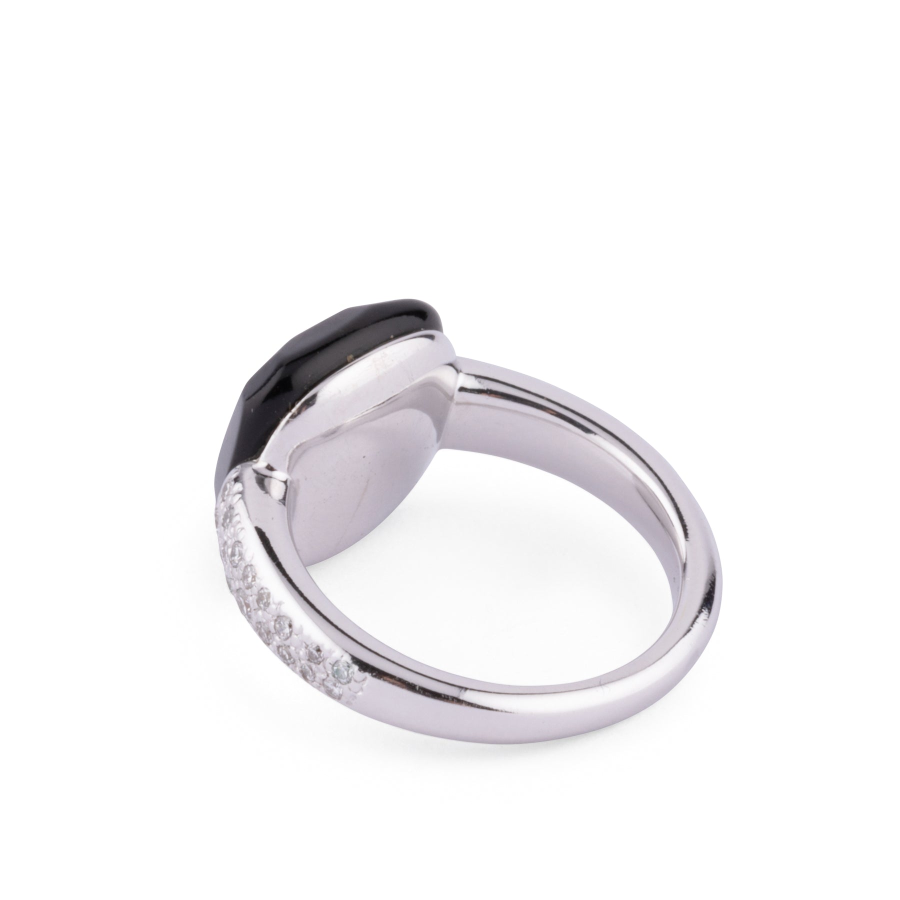A ring signed by Maison Pomellato, Capri collection