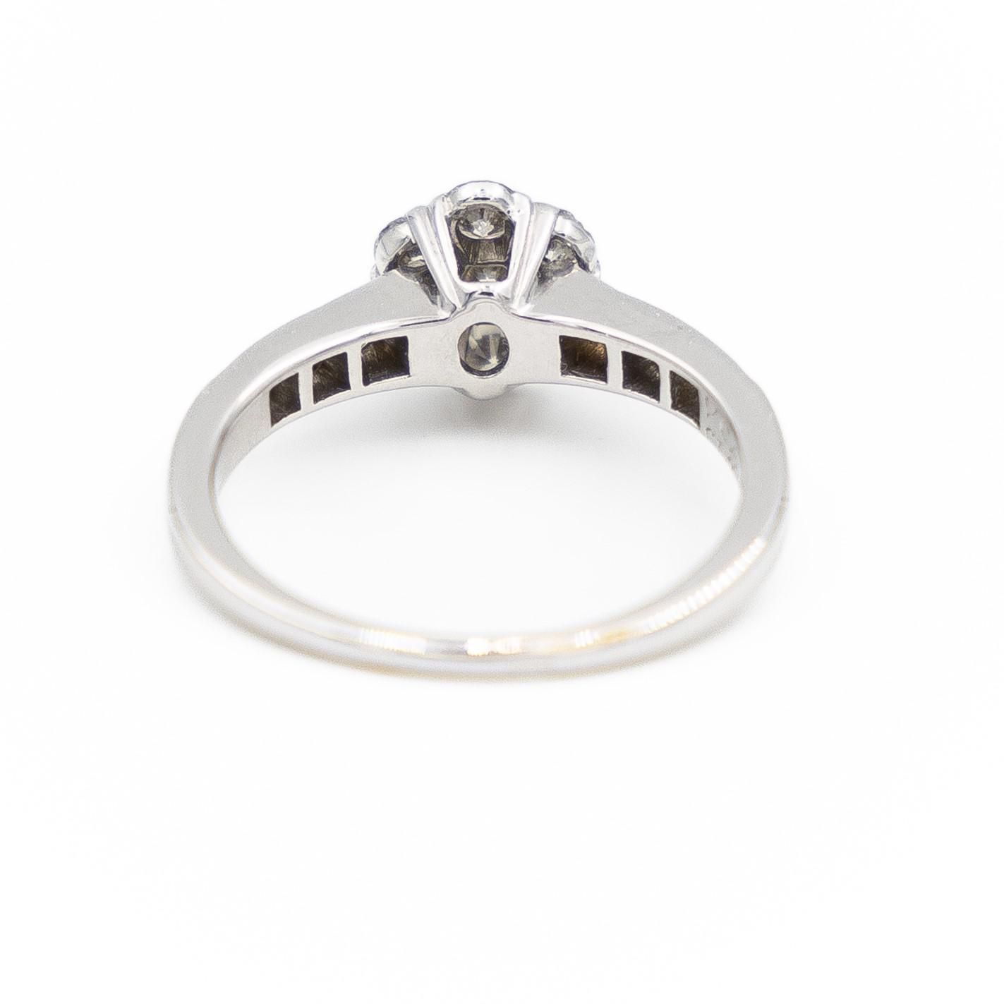 Van Cleef & Arpels Fleurette Ring White Gold Diamond