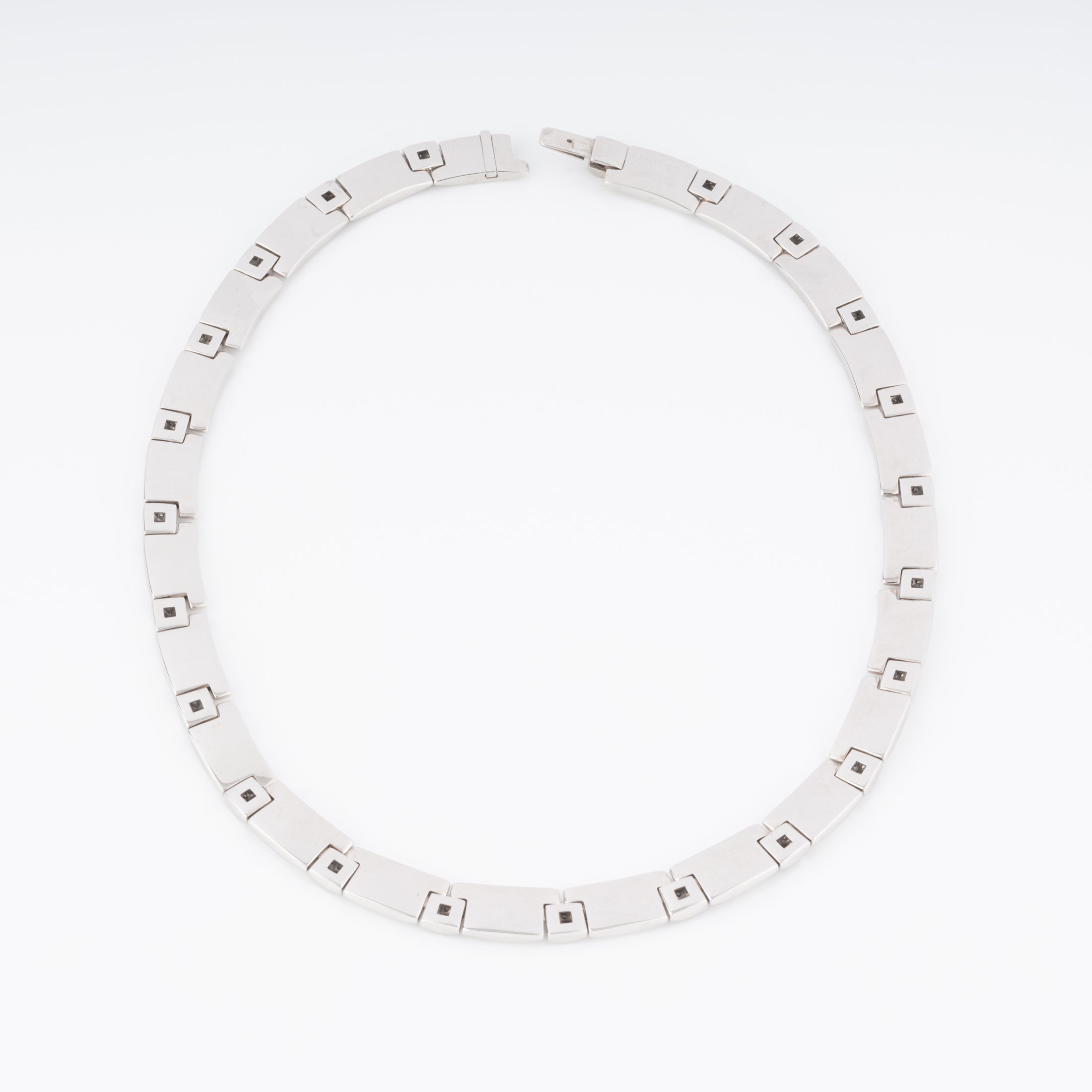 White gold and diamond necklace from Maison Chaumet