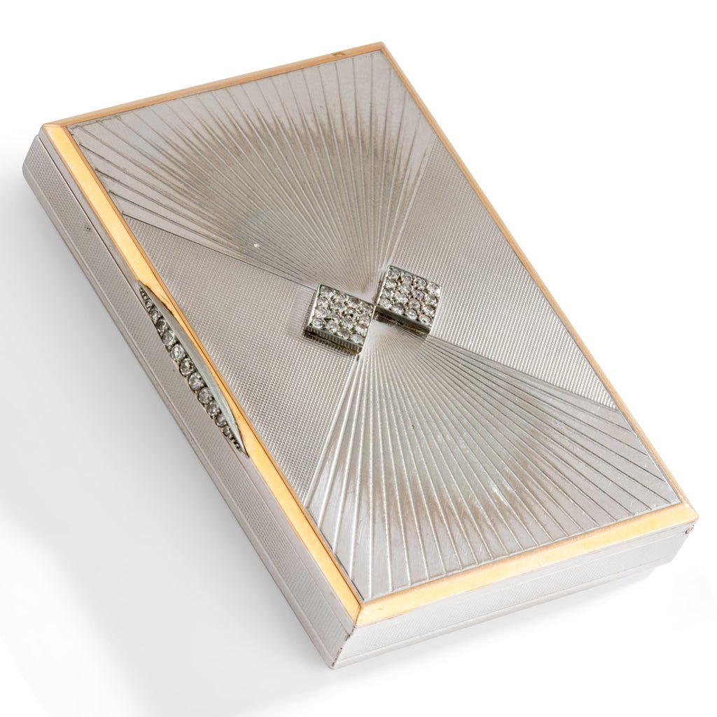 Poudrier en styptor des année 1930 de la maison Van Cleef and Arpels - Maison Eloe