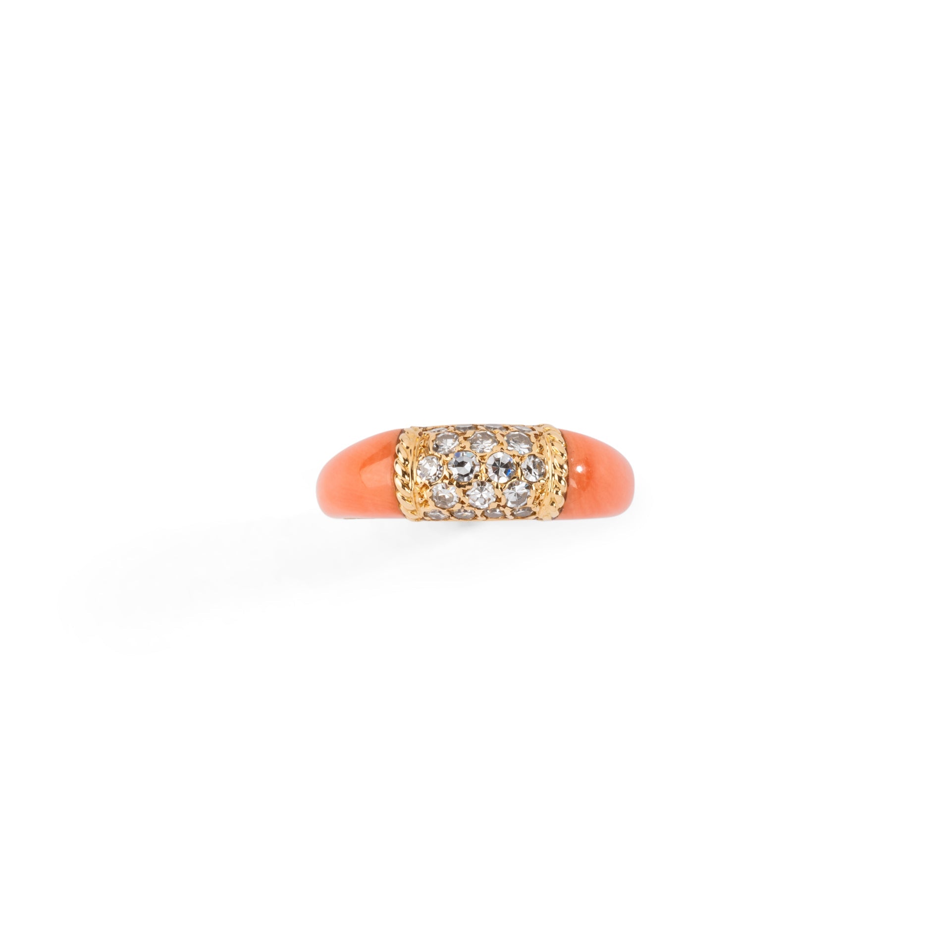 Bague vintage Van Cleef & Arpels, collection Philippine en or jaune et corail