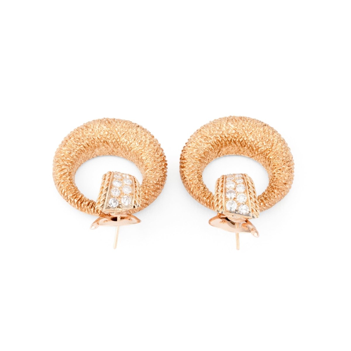 Boucles d'oreilles de la maison Van Cleef & Arpel en or jaune et diamants - Maison Eloe