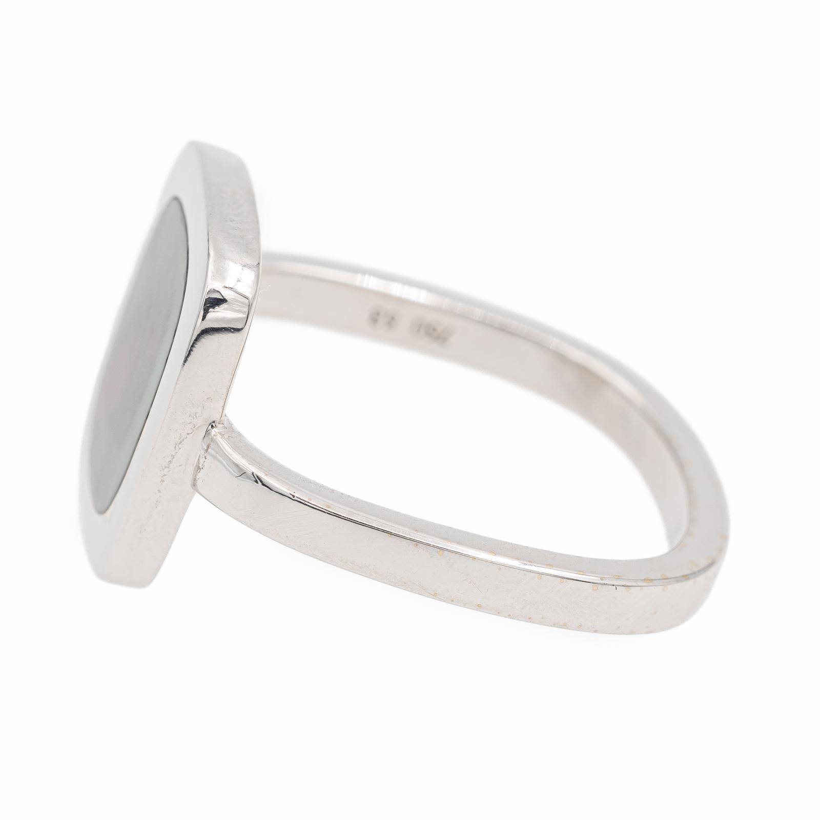 Dinh Van Impression Ring White Gold Mother of Pearl