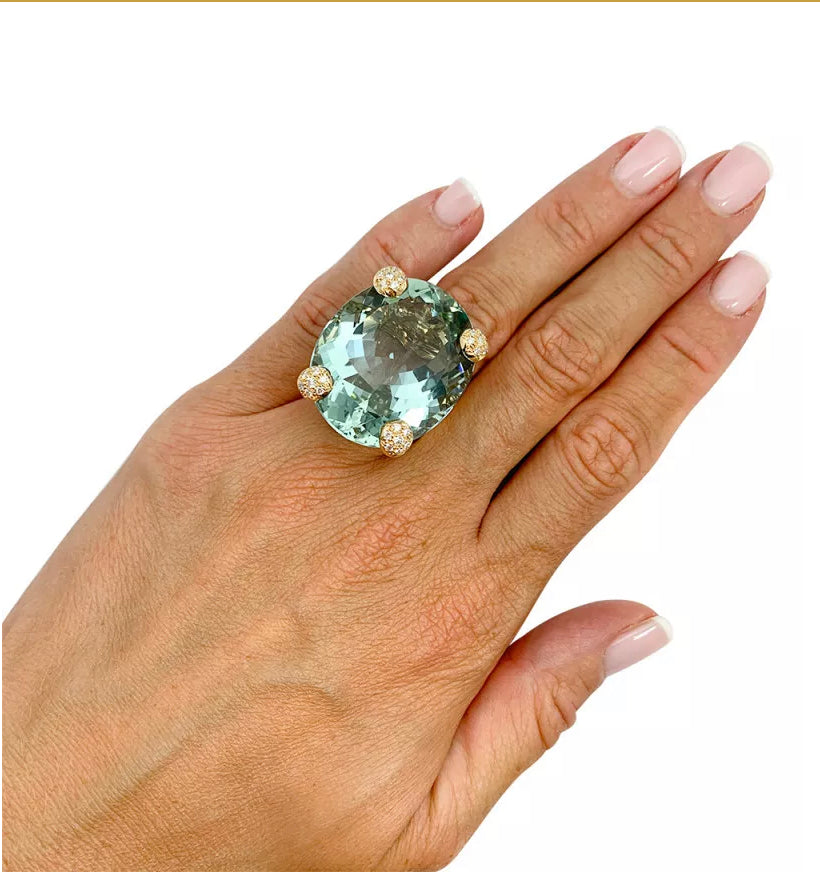 Christian Dior ring, "Miss Dior", in yellow gold, green beryl and diamonds.