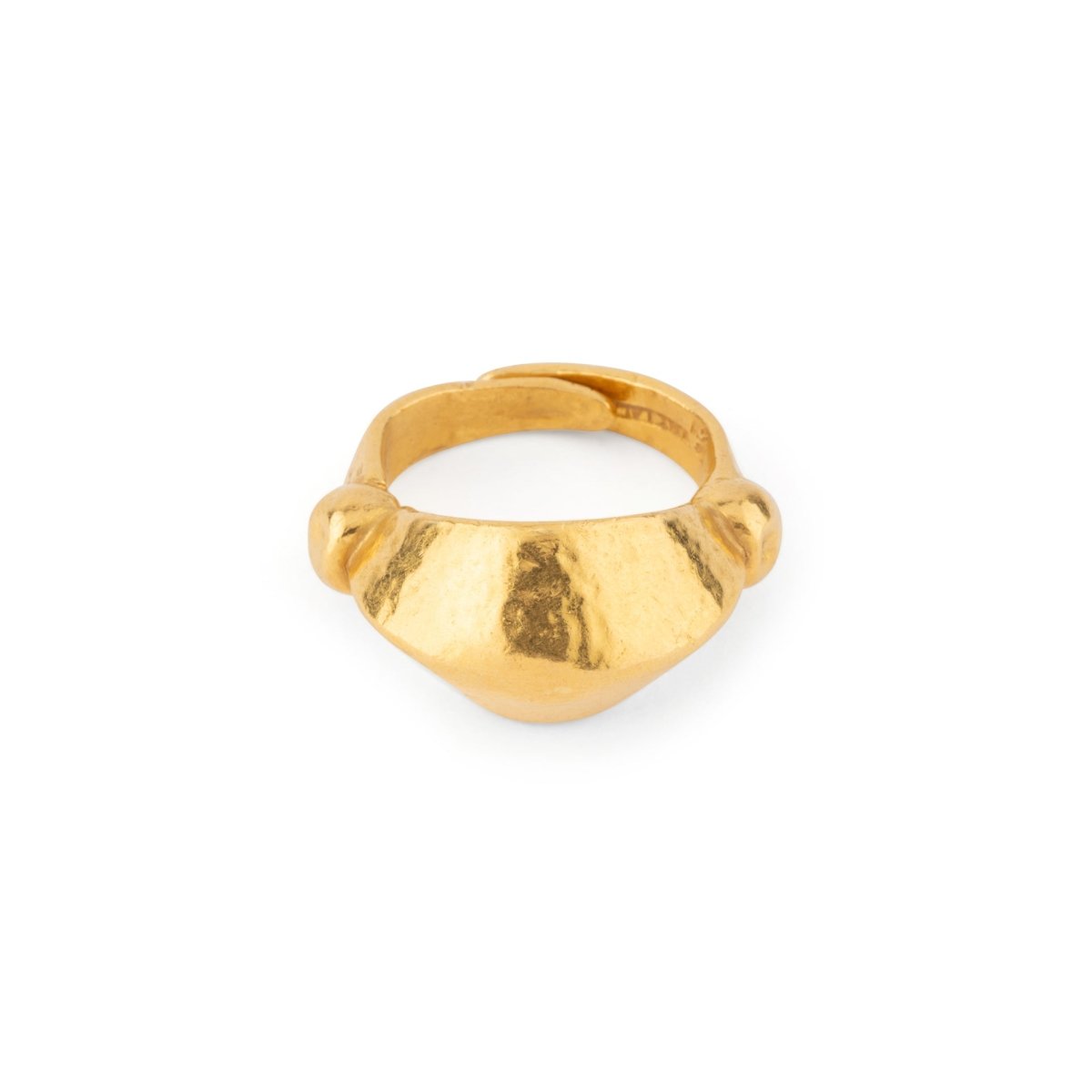Bague martelé bombée du créateur Lalaounis - Maison Eloe