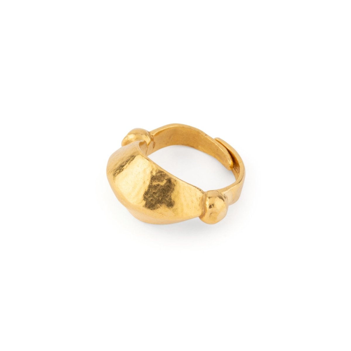 Bague martelé bombée du créateur Lalaounis - Maison Eloe