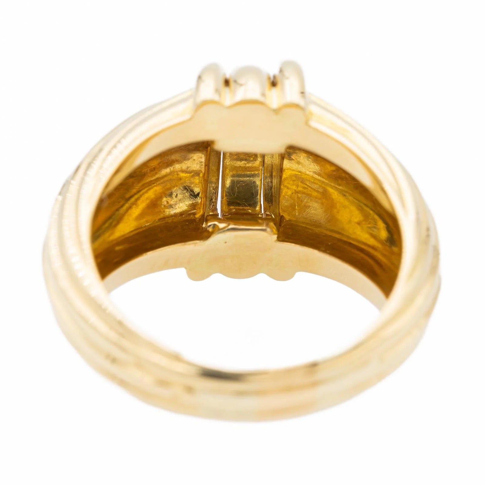 OJ Perrin Yellow Gold Ring