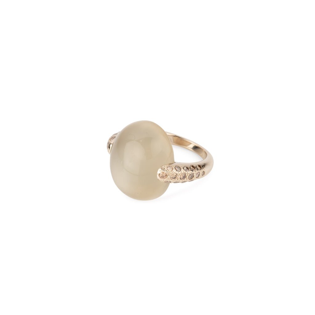 Bague Pomellato or gris modèle Luna en calcédoine et diamant. - Maison Eloe