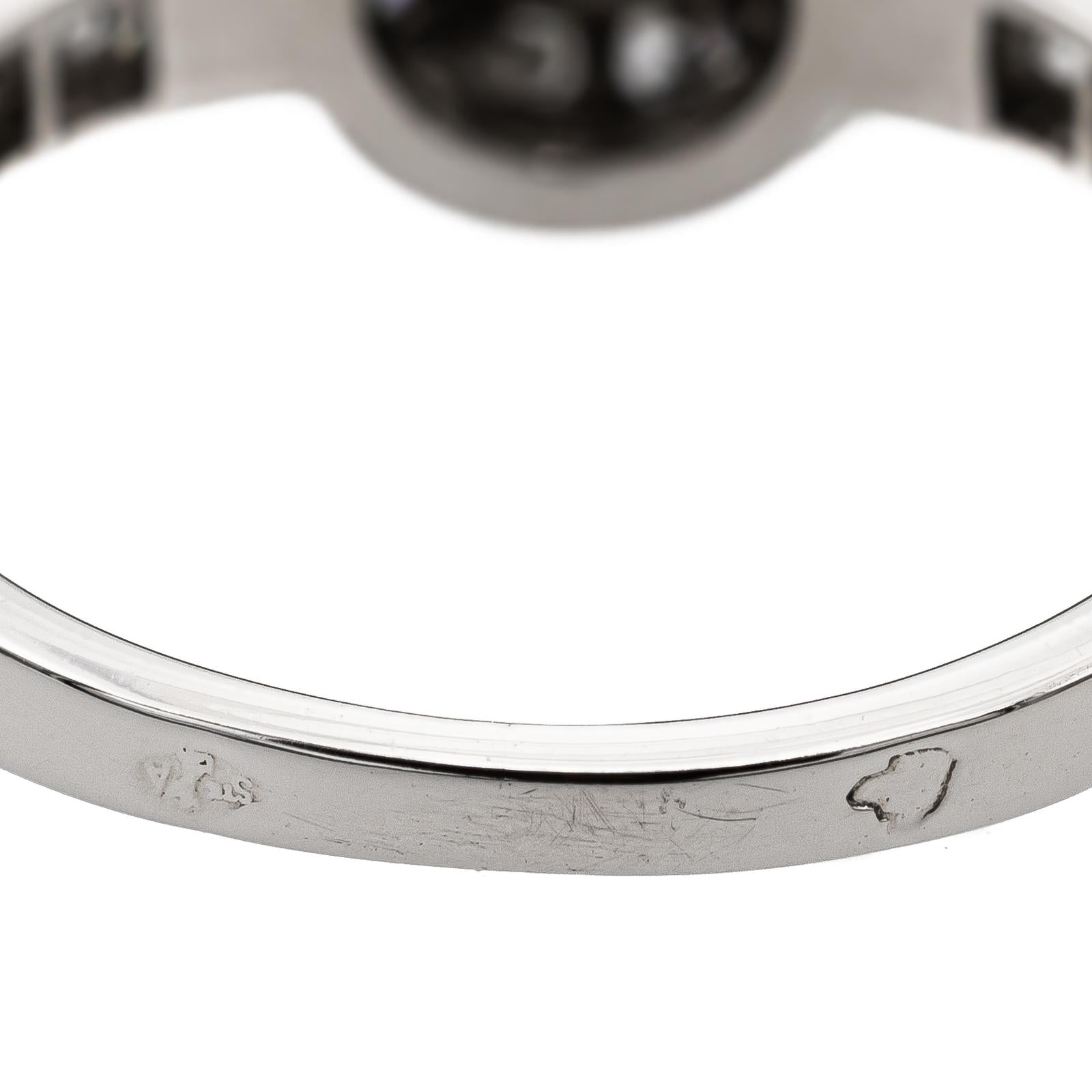 Van Cleef & Arpels Platinum Diamond Solitaire Ring