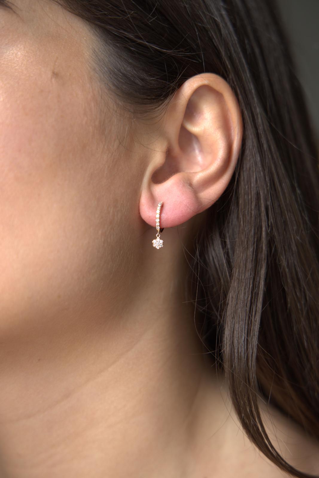 Ginette NY Boucles d'oreilles Be mine lotus solo Or rose Diamant