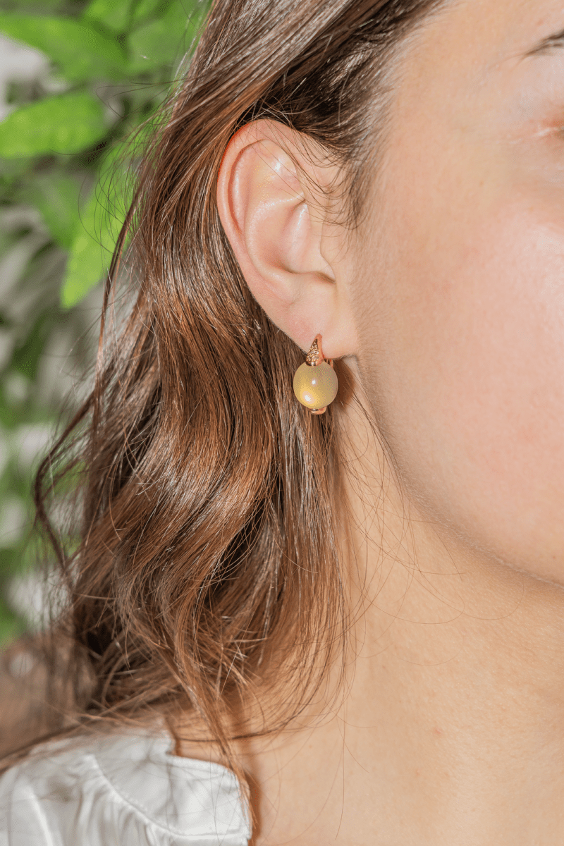 Pomellato Boucles d'oreilles Luna Or rose Pierre de lune - Maison Eloe