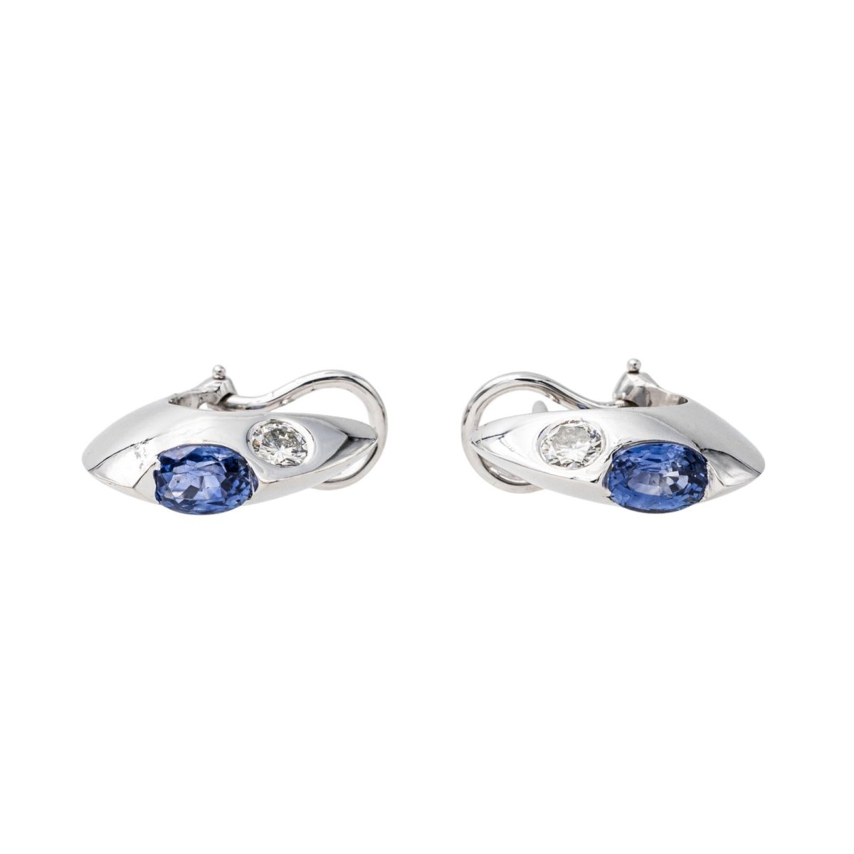 Piaget Boucles d'oreilles Or blanc Saphir - Maison Eloe