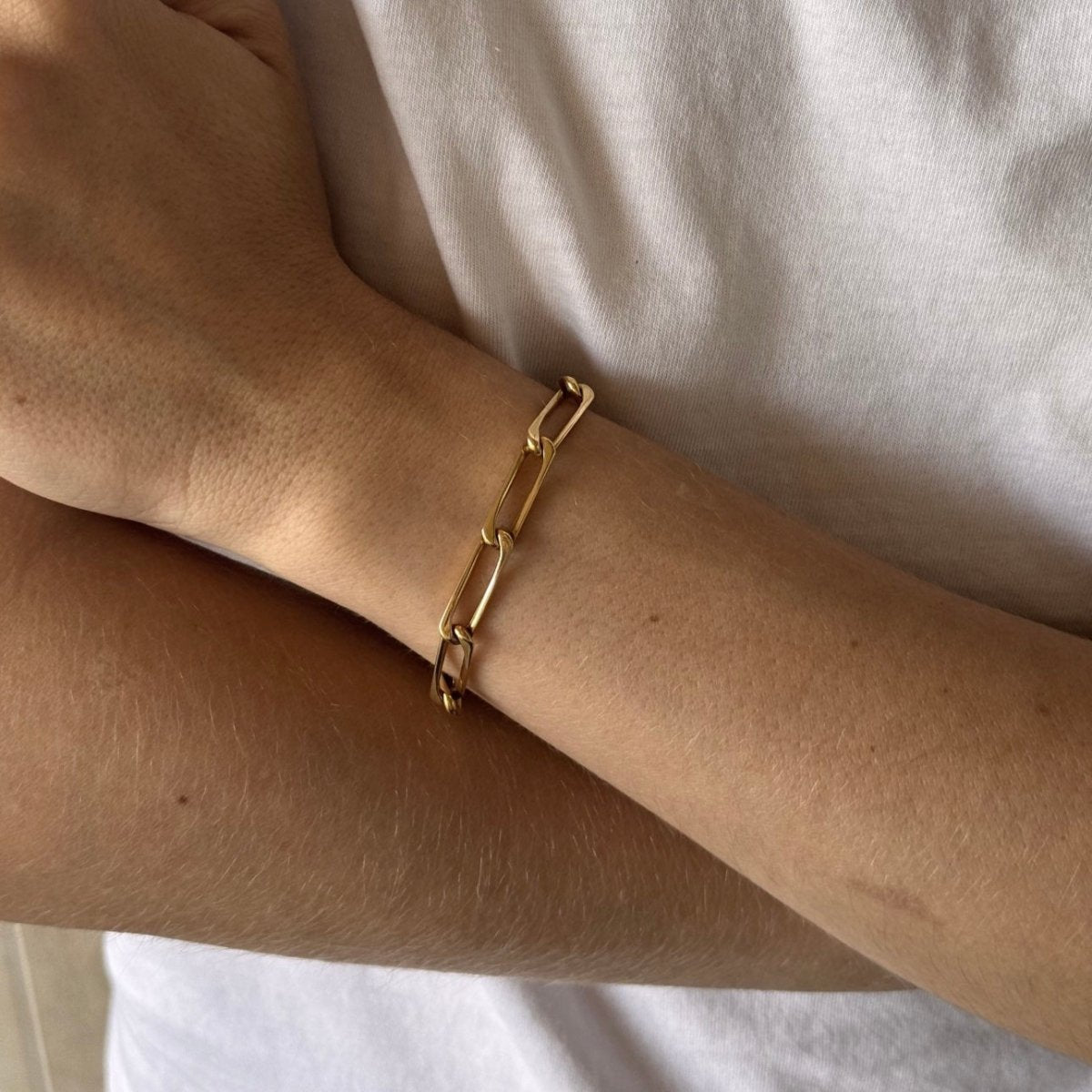 CARTIER Bracelet gourmette en or jaune. - Maison Eloe