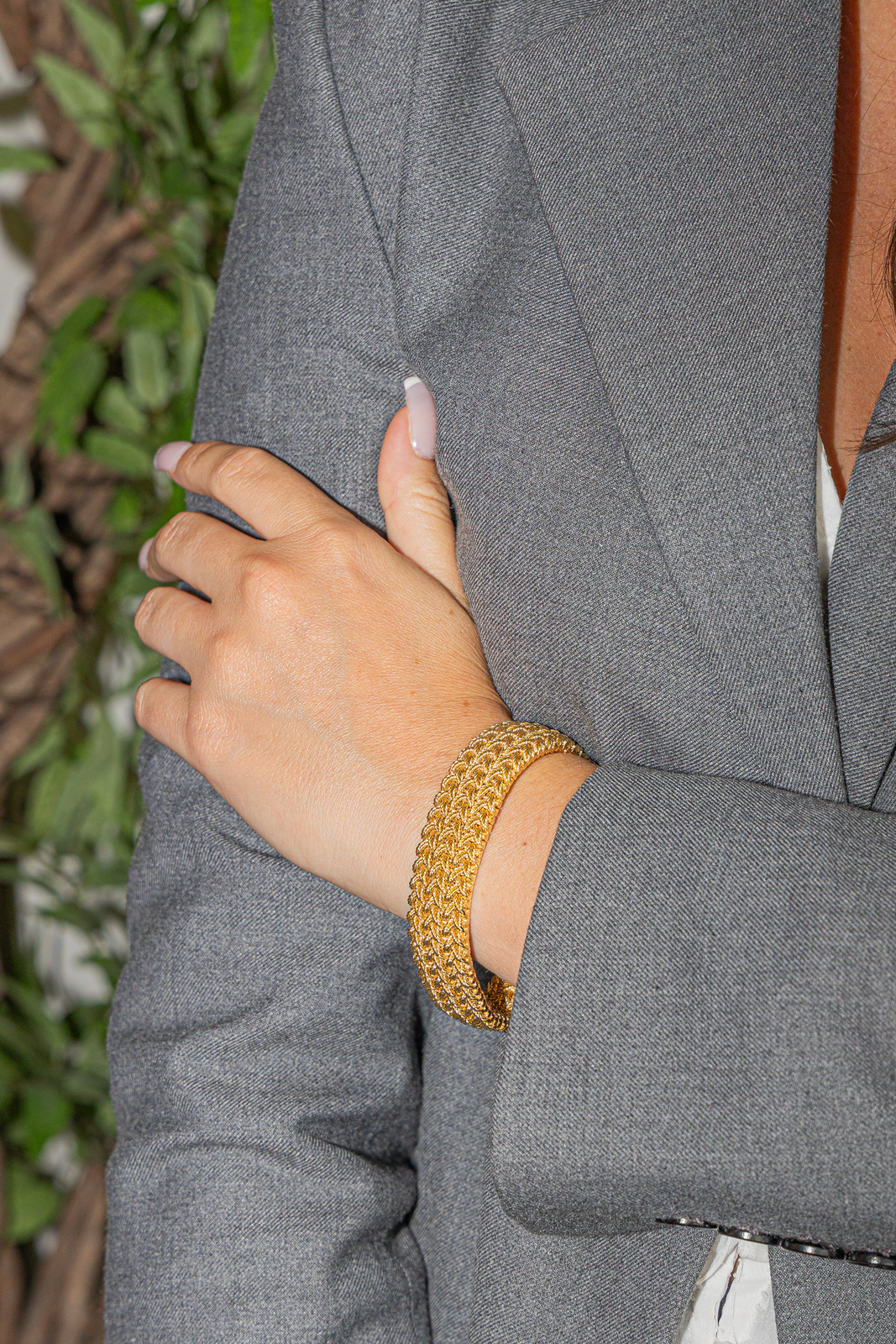 Van Cleef & Arpels Bracelet Manchette  Or jaune