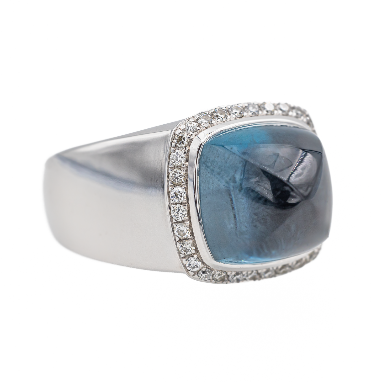 Fred Sugarloaf Ring White Gold Topaz