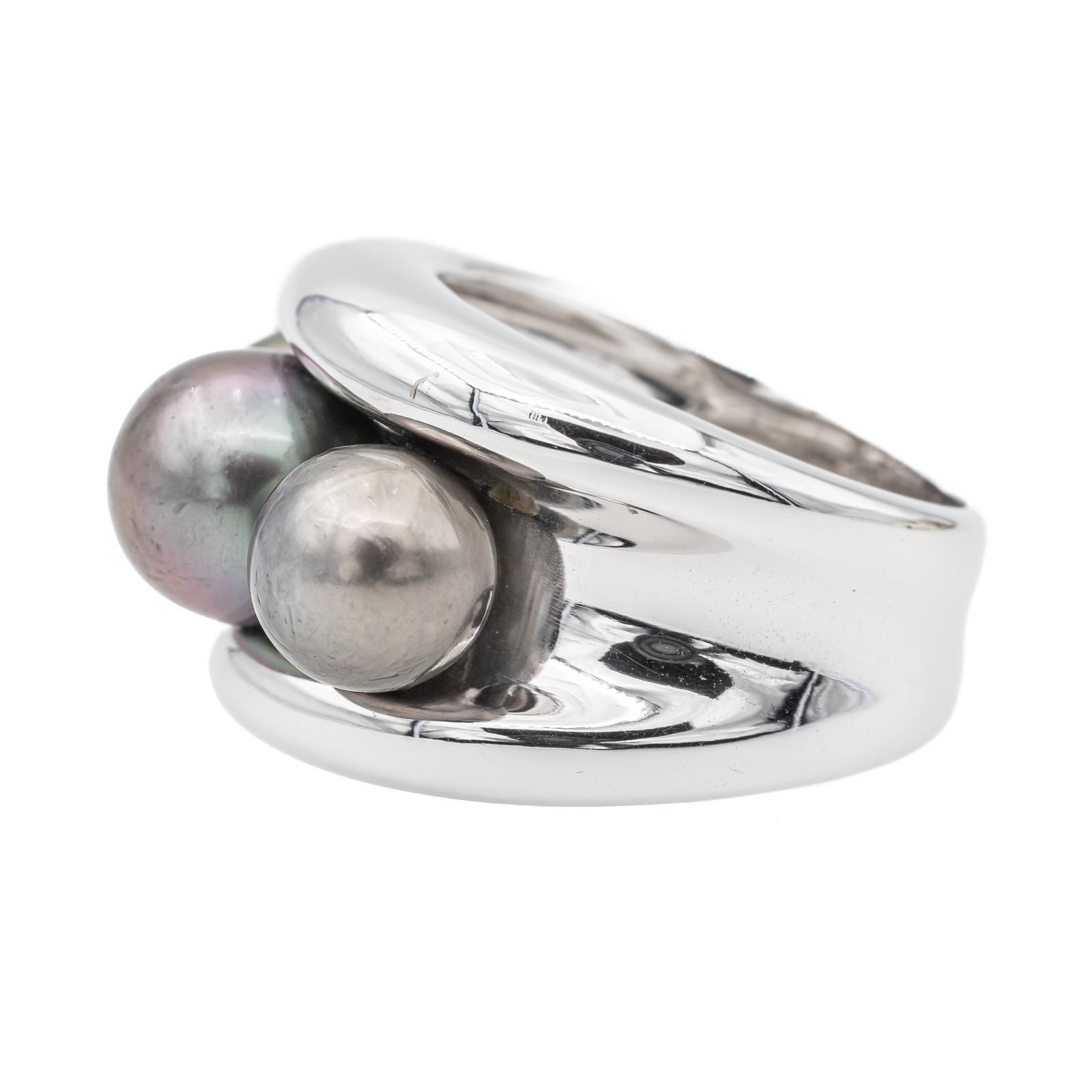 Poiray Fiji Cocktail Ring White Gold Pearl