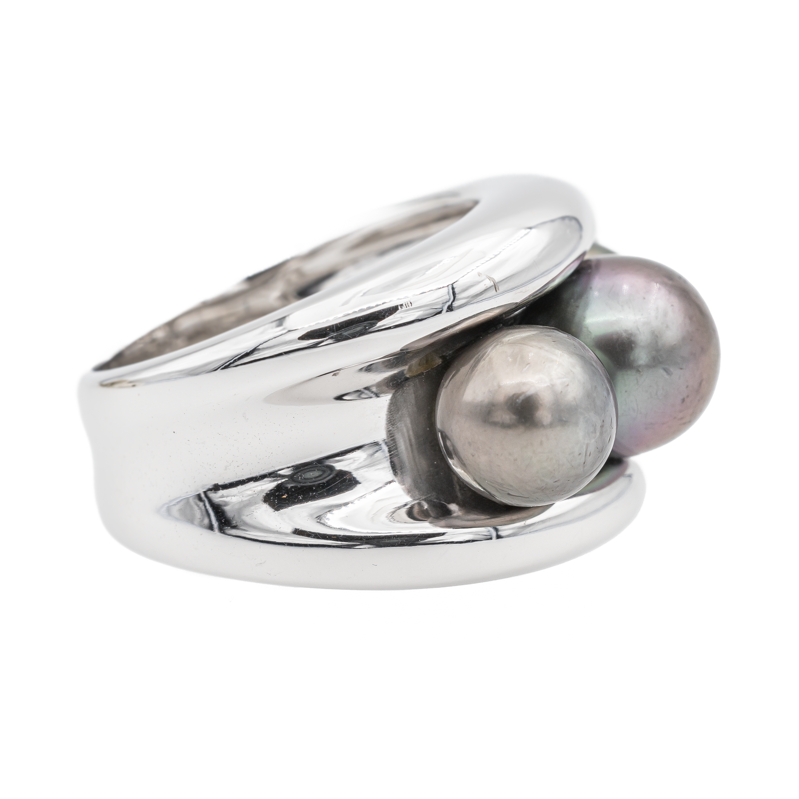 Poiray Fiji Cocktail Ring White Gold Pearl
