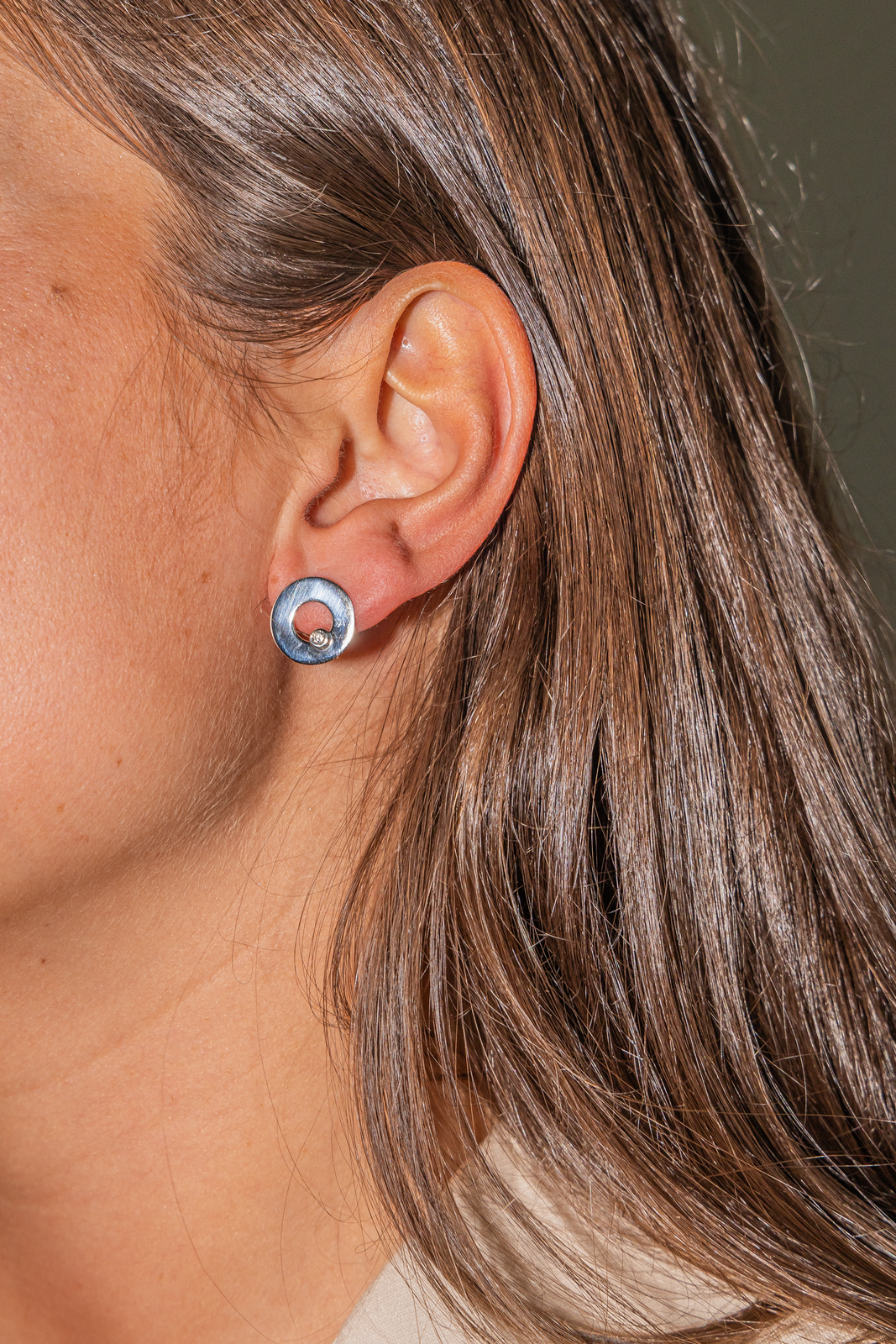 Dinh Van Boucles d'oreilles Puces Cible Or blanc Diamant