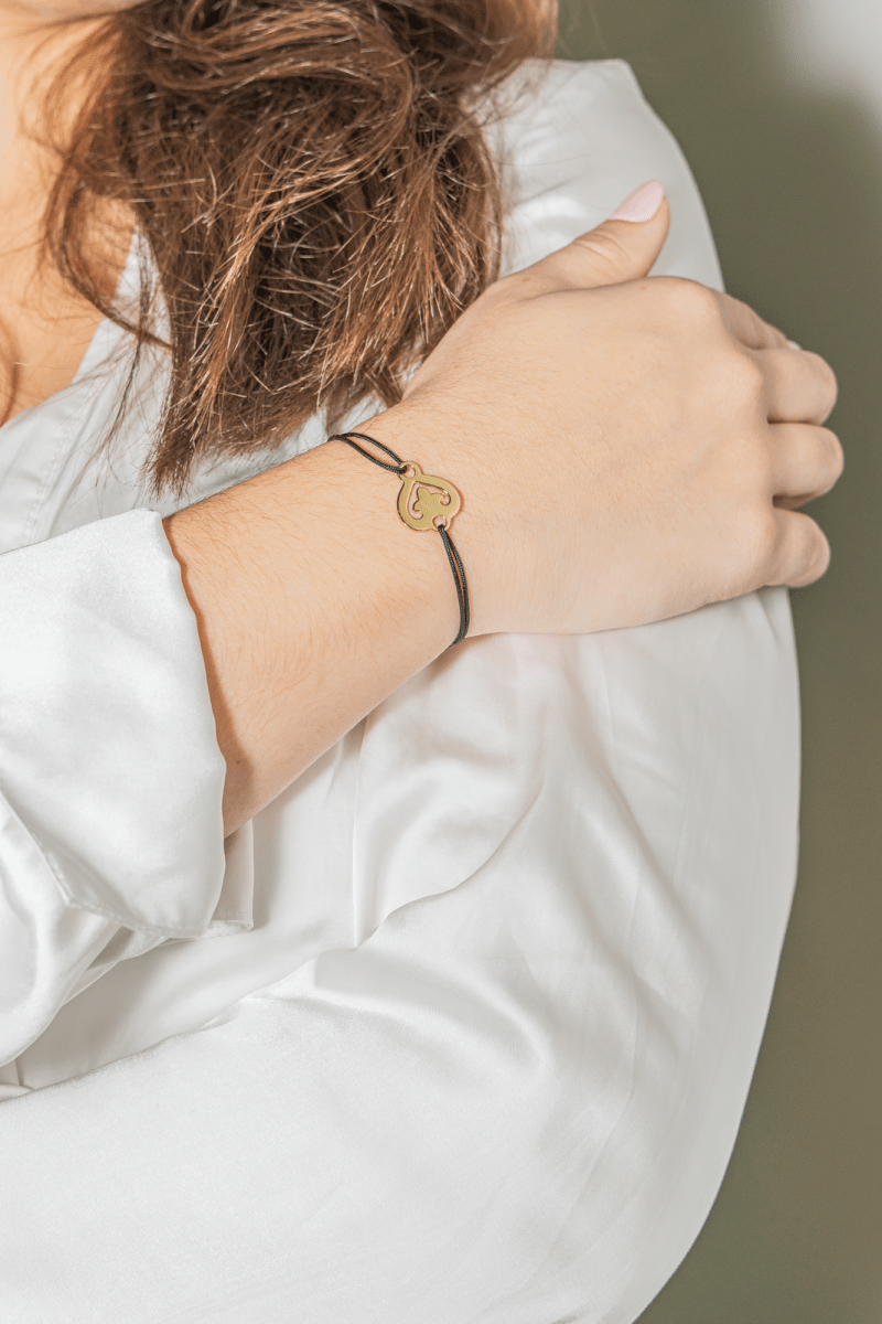 O.J. Perrin Bracelet Coeur Légendes Or jaune - Maison Eloe