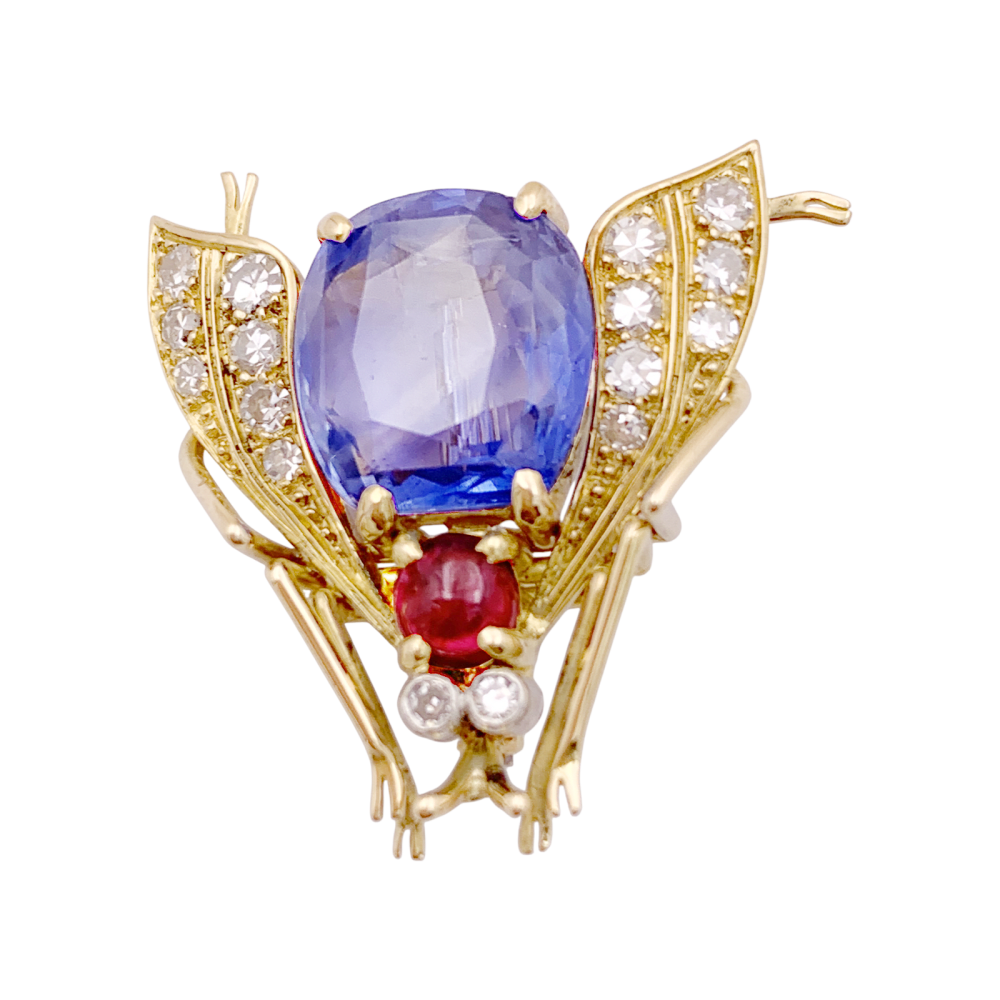 Broche Van Cleef & Arpels, « Abeille », platine, or jaune, saphir, rubis et diamants.