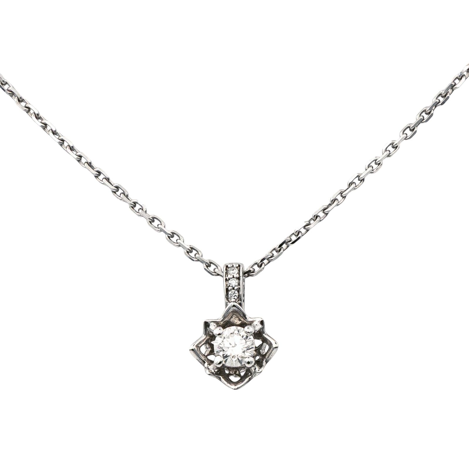 Mauboussin Collier Pendentif Ma reine d'amour Or blanc Diamant