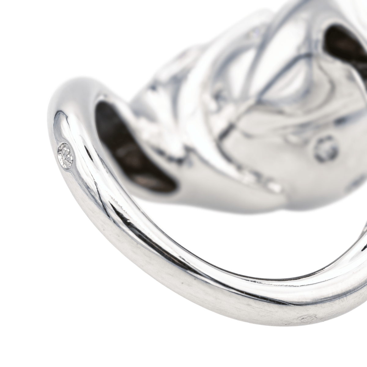 Boucheron Bague Cocktail Trouble Or blanc Diamant - Maison Eloe