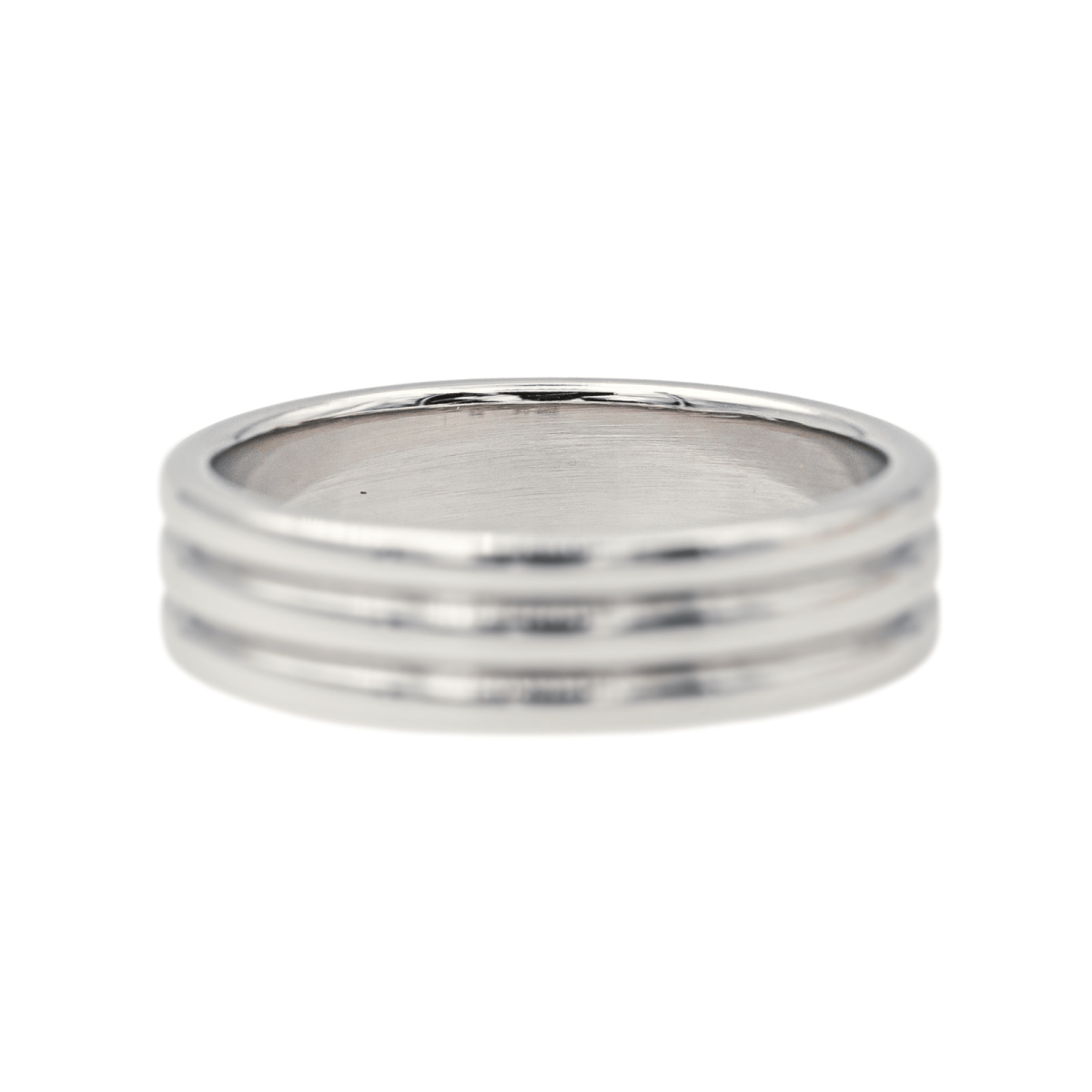 Boucheron Bague Alliance Godron Platine - Maison Eloe