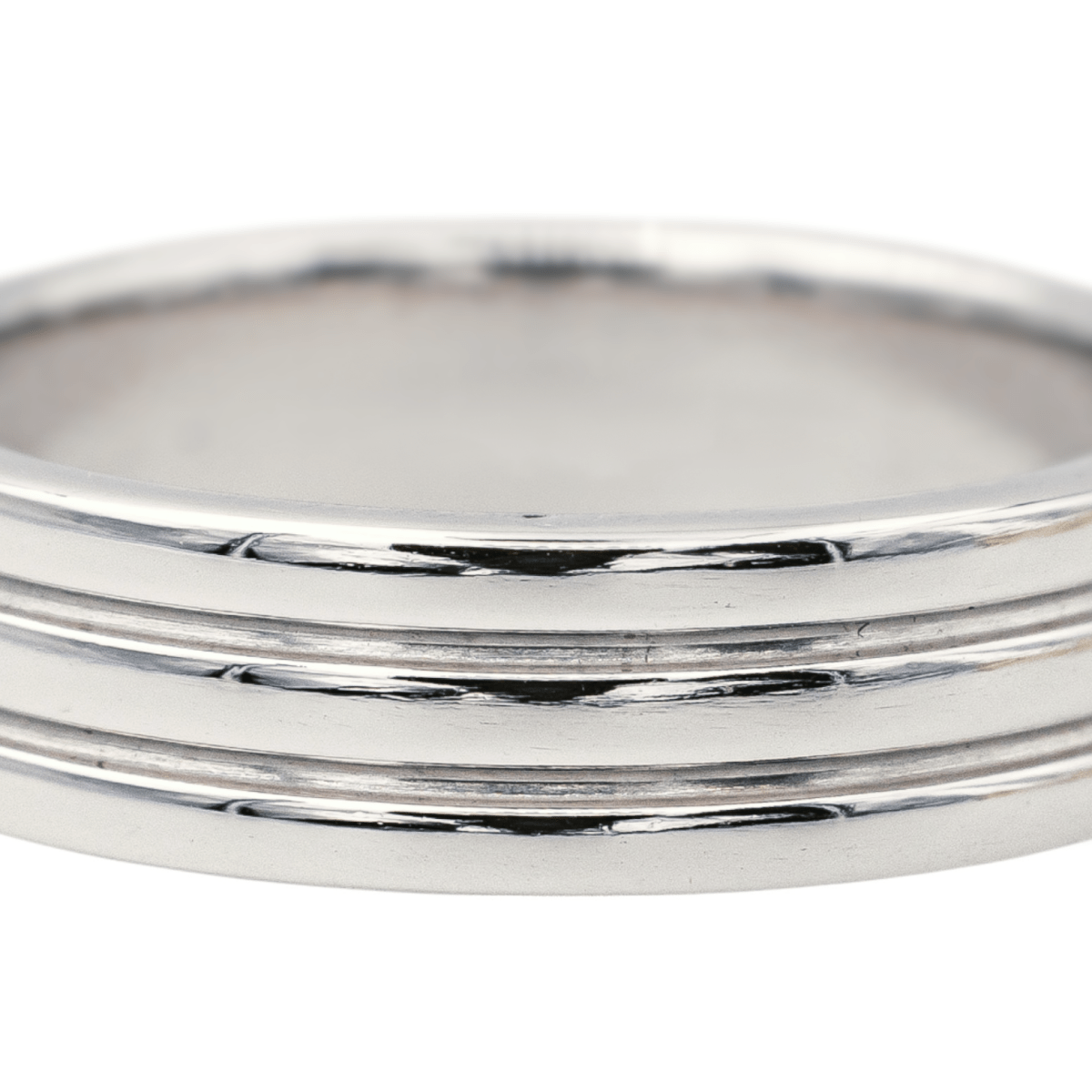 Boucheron Bague Alliance Godron Platine - Maison Eloe