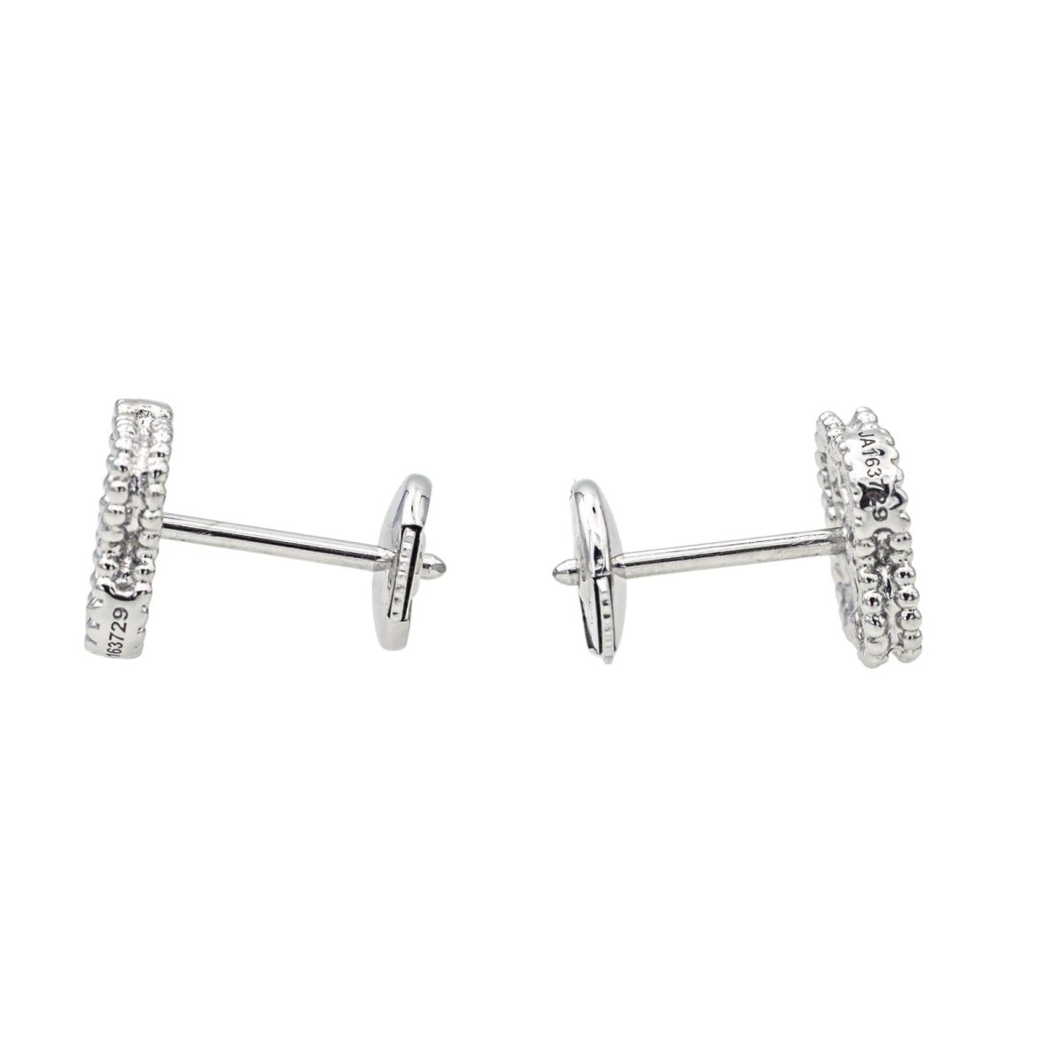 Van Cleef & Arpels Boucles d'oreilles Puces Sweet Alhambra Or blanc Diamant - Maison Eloe