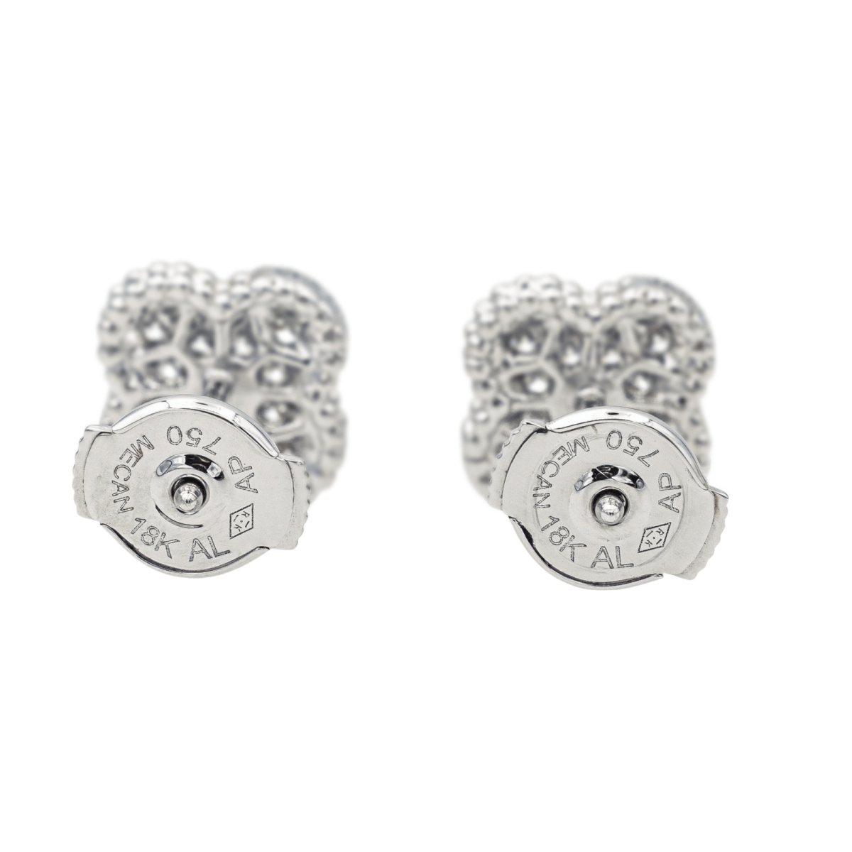 Van Cleef & Arpels Boucles d'oreilles Puces Sweet Alhambra Or blanc Diamant - Maison Eloe