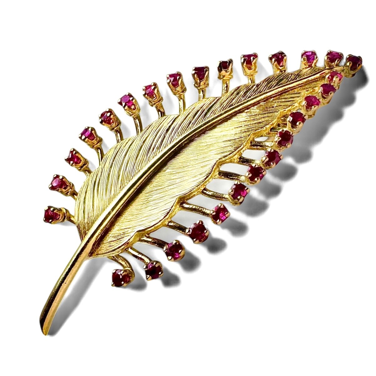 Broche en or jaune Jaques LACLOCHE - Maison Eloe